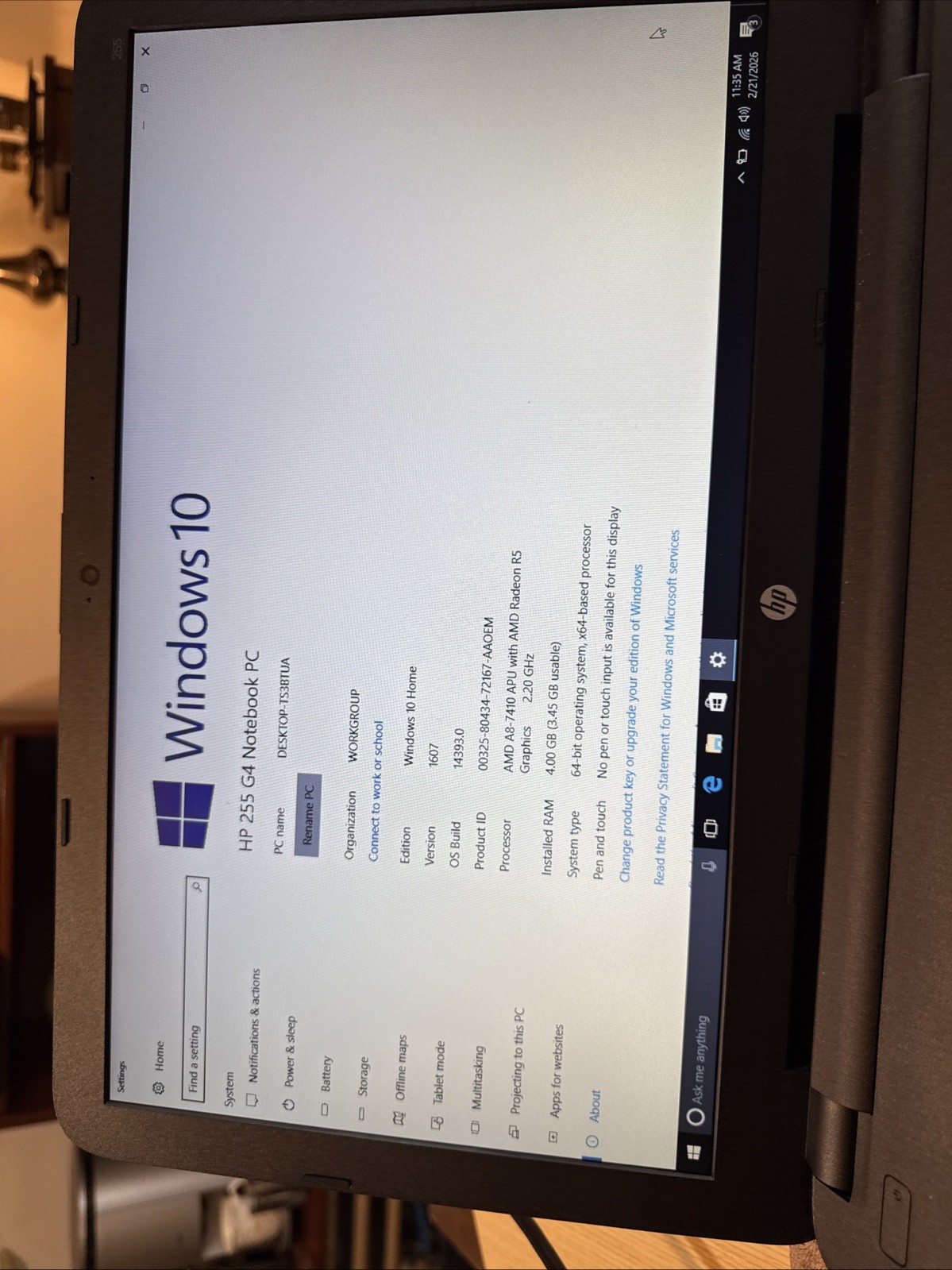HP 255 G4 NOTEBOOK PC A8-7410 APU WITH RADEON R5 GRAPHICS Ram 4gb