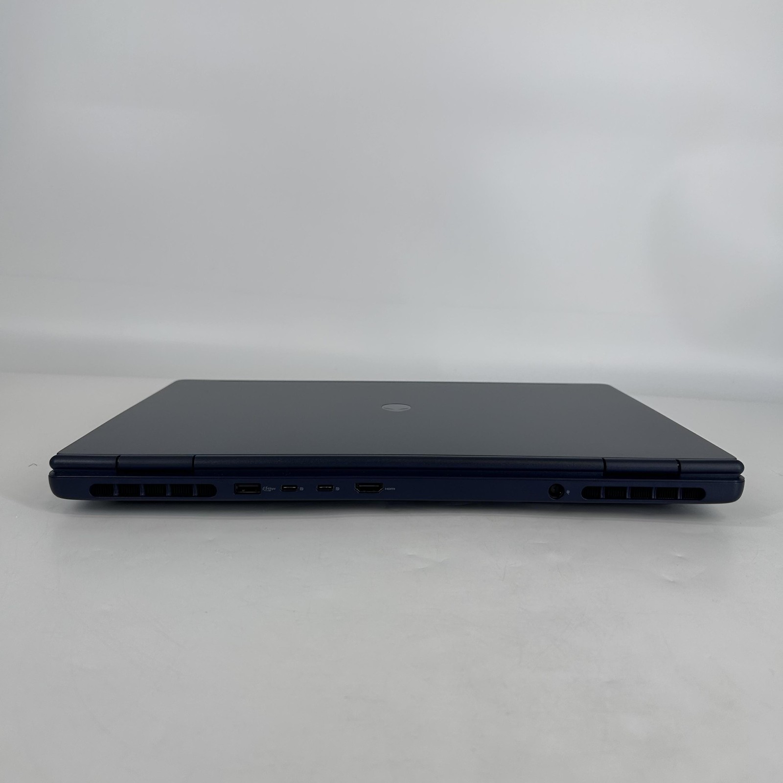 Dell Alienware 16 Aurora 120Hz QHD+ 2.5 GHz Intel Core 7 240H 16GB 1TB RTX 5050