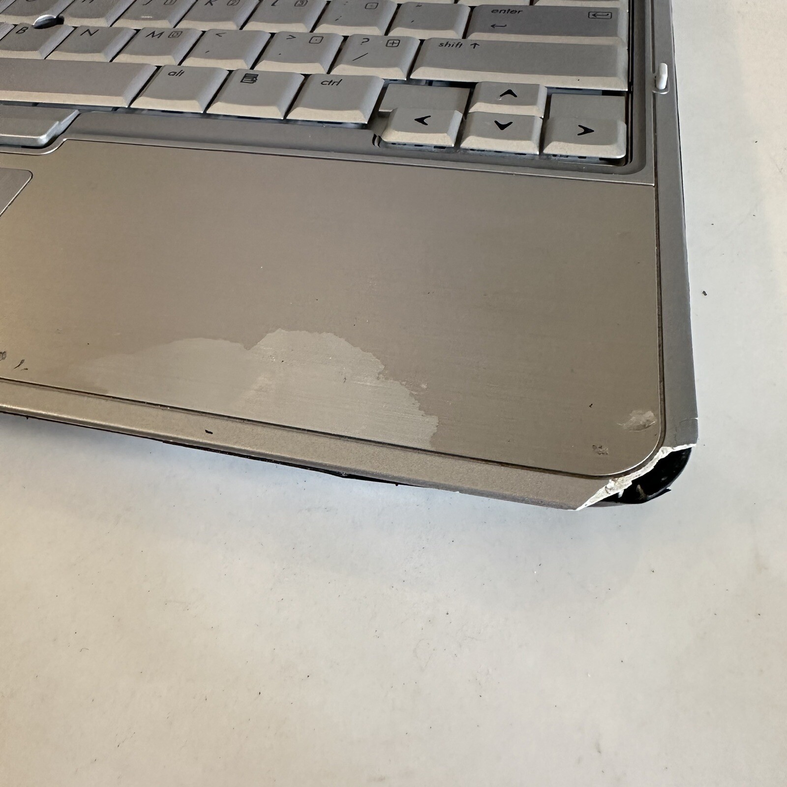 HP EliteBook 2730p 12.1” Laptop Tablet PC C2D 1GB RAM No HDD – Scraps/Salvage