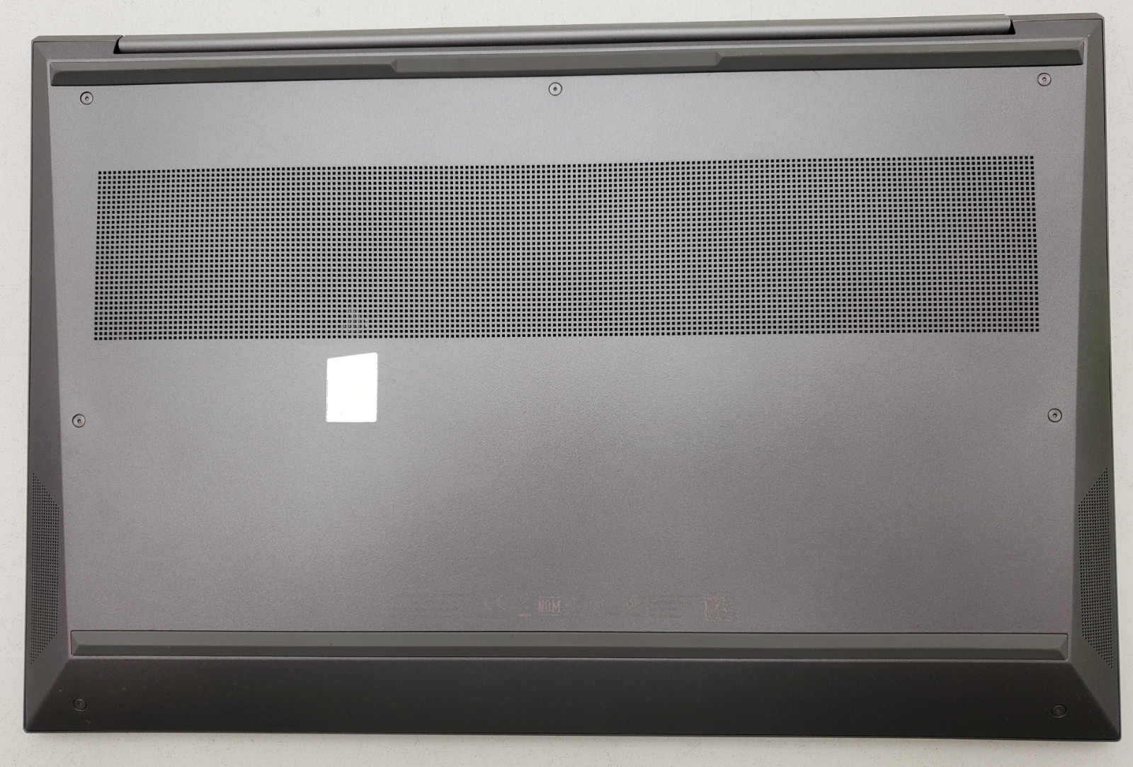 HP ZBook Studio G7 i7-10850H 32GB Ram 512GB SSD NVIDIA RTX 4000 Win11 Pro Laptop