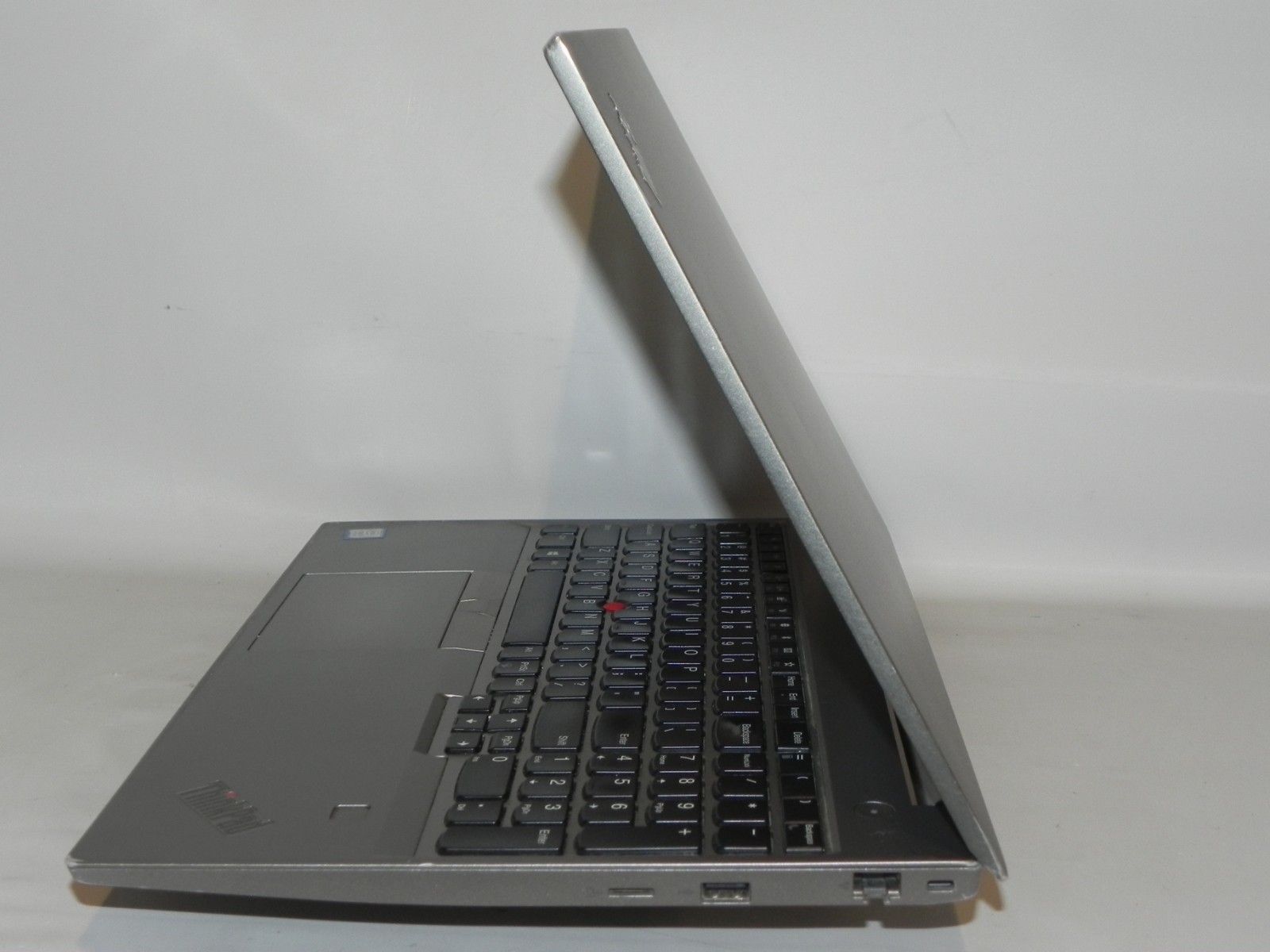Lenovo ThinkPad E590 15.6″ Windows 11 Intel i7-8565 1.8GHz 16GB RAM 1TB 2X500SSD