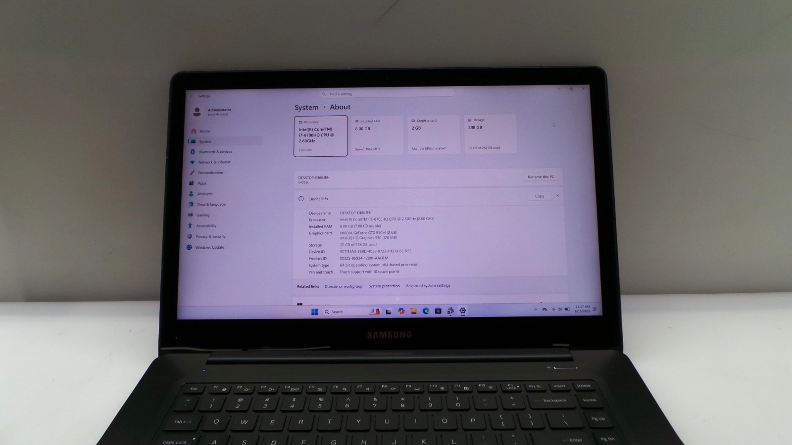Samsung Notebook NP940Z5L | 15.6″ Touchscreen | i7-6700HQ | 8GB 256GB SSD | W11P