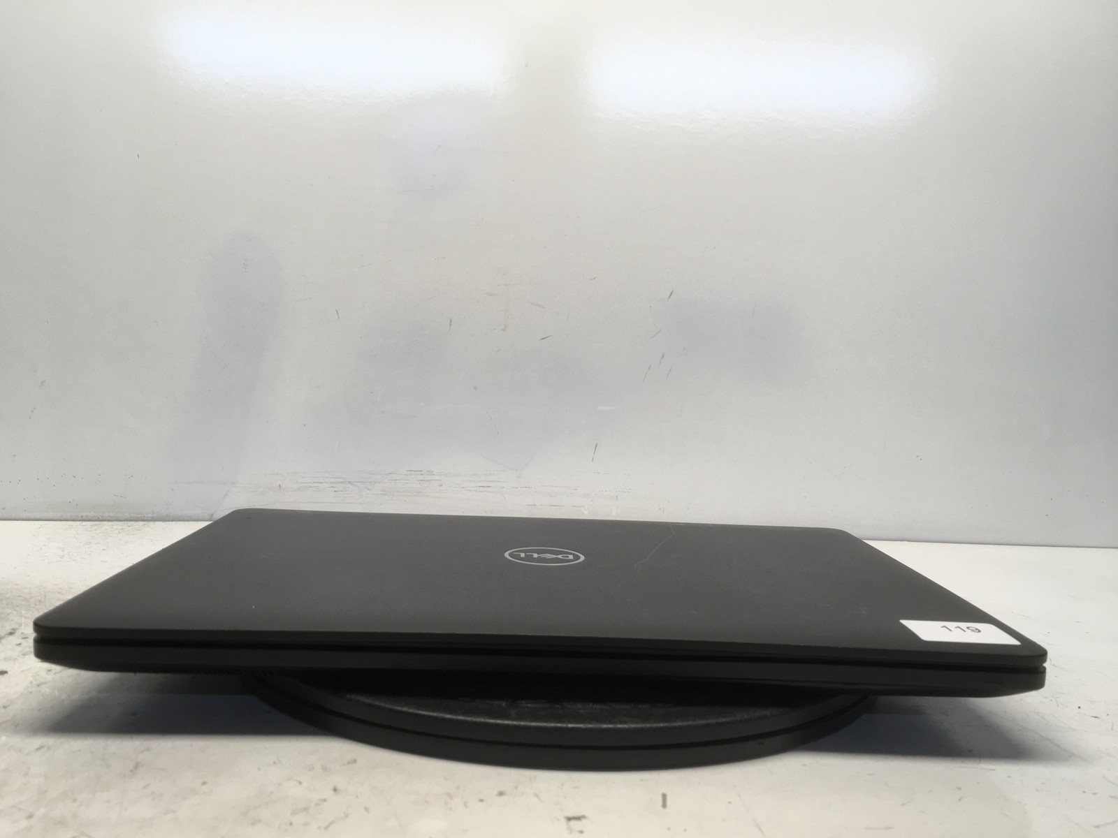 Dell Latitude 3580 Intel i3-6006U 2GHz 4 GB NO HDD No Batt