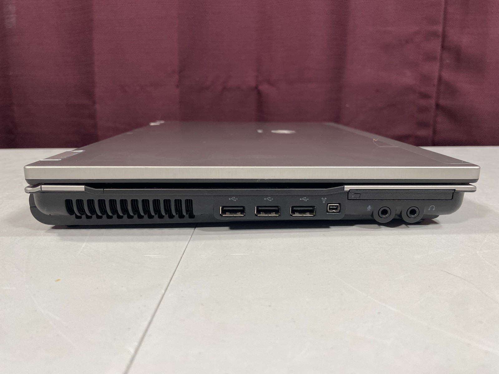 RESTORED HP Elitebook 8440p Windows XP Vintage Retro Gaming Laptop PC