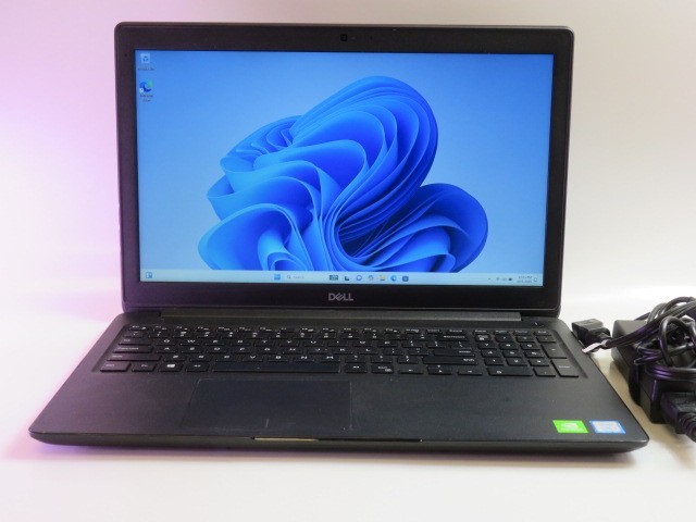 DELL LATITUDE 3500 i7-8565U 1.8GHz 16GB 256GB NVMe GEFORCE MX130 WIN 11 PRO