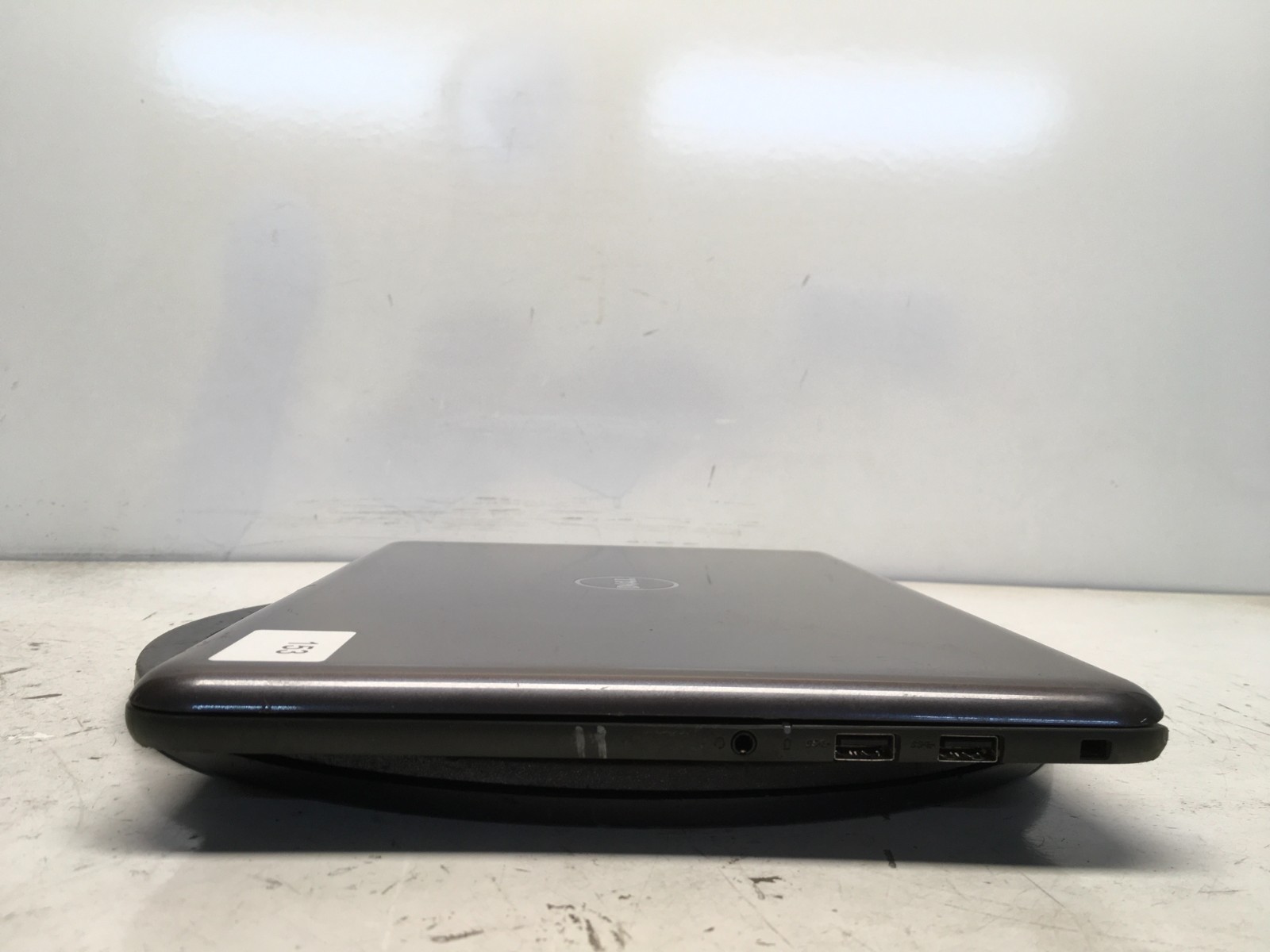 Dell Latitude 3380 Intel i5-7200U 2.5GHz 4 GB NO HDD BIOS Locked