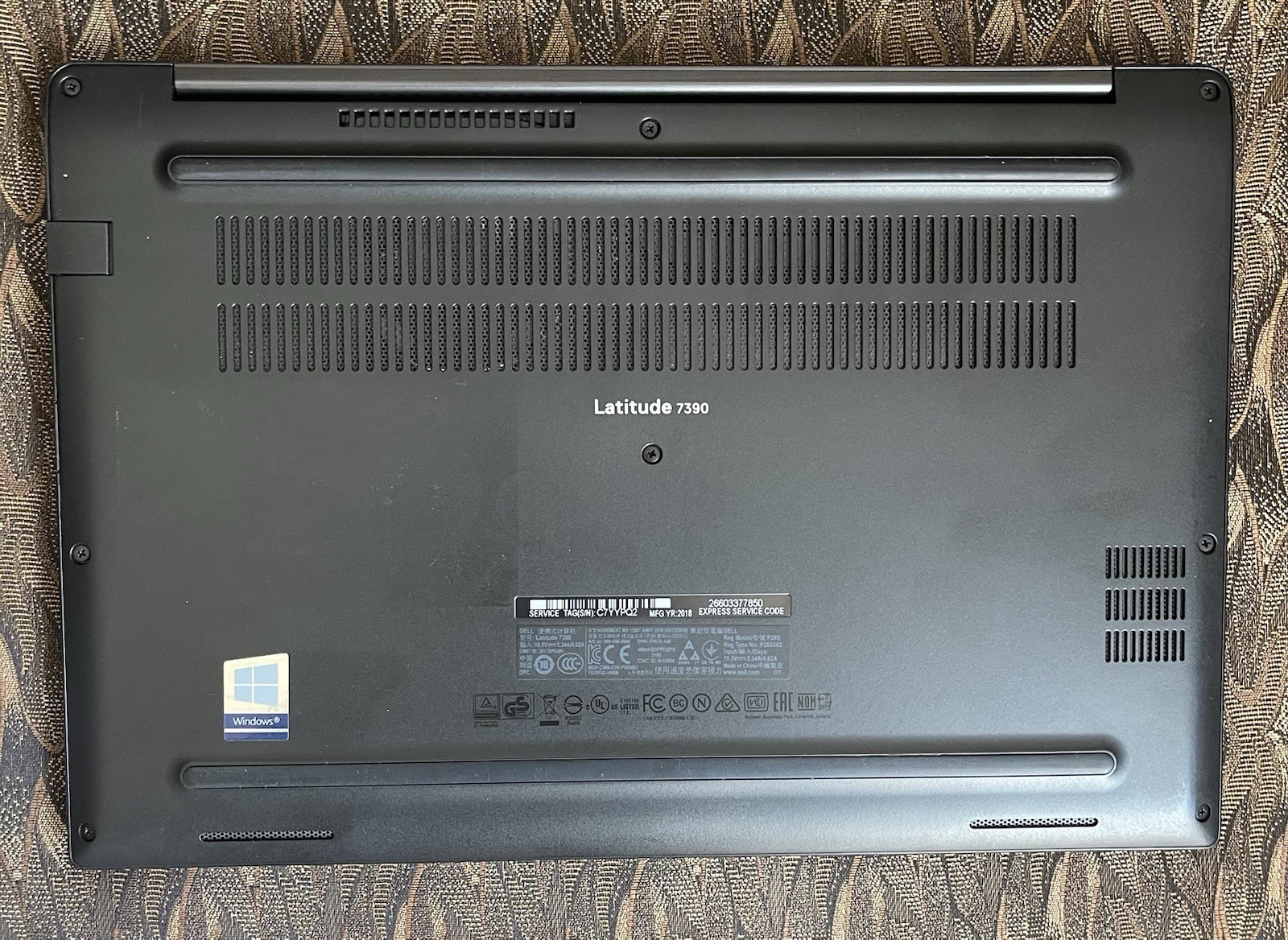 Dell Latitude 7390 13.3″ i5-8250U 8GB RAM 256GB SSD FHD Win11