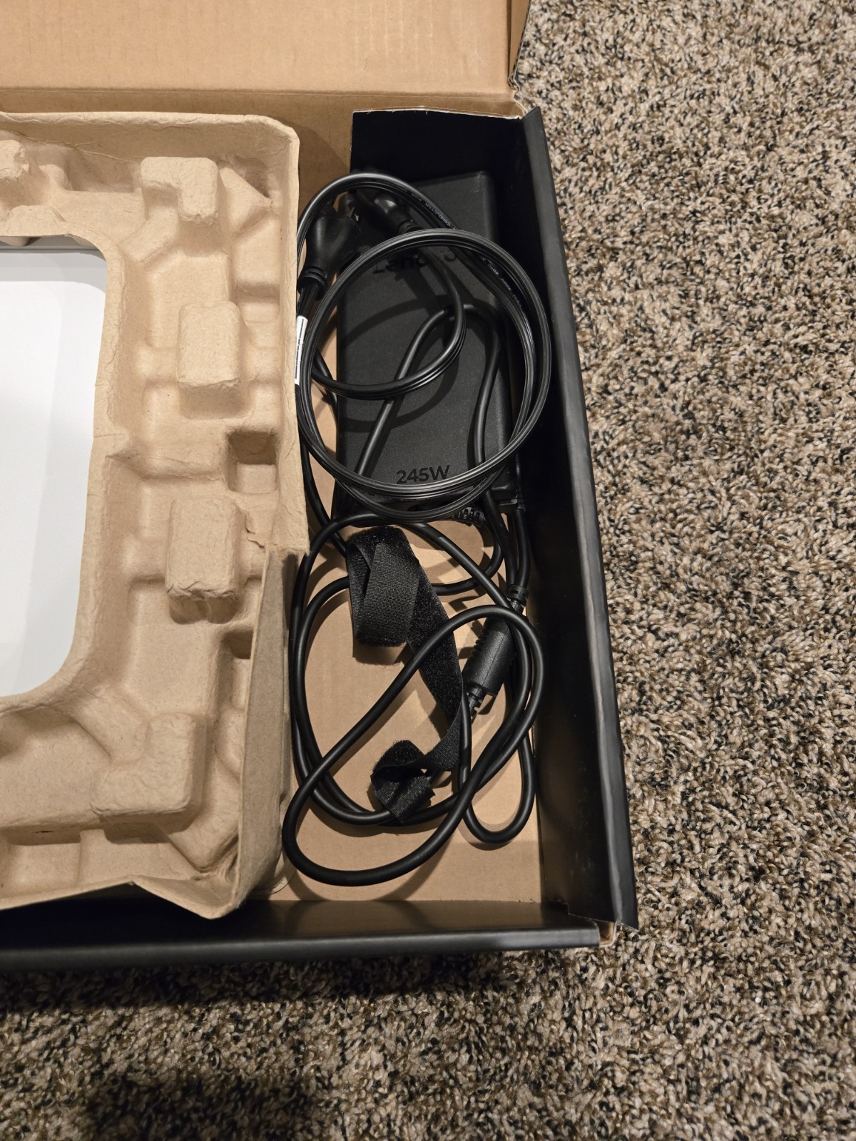 Lenovo Legion 7i Gen 10 16 QHD+ Ultra 9 275HX 32GB 1TB SSD RTX 5070