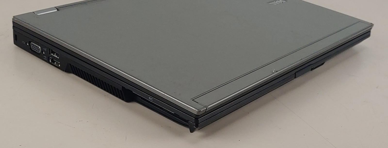 Dell Intel Core i5-M540 Intel GMA HD 4GB NO HDD + NO OS + NO BATTERY
