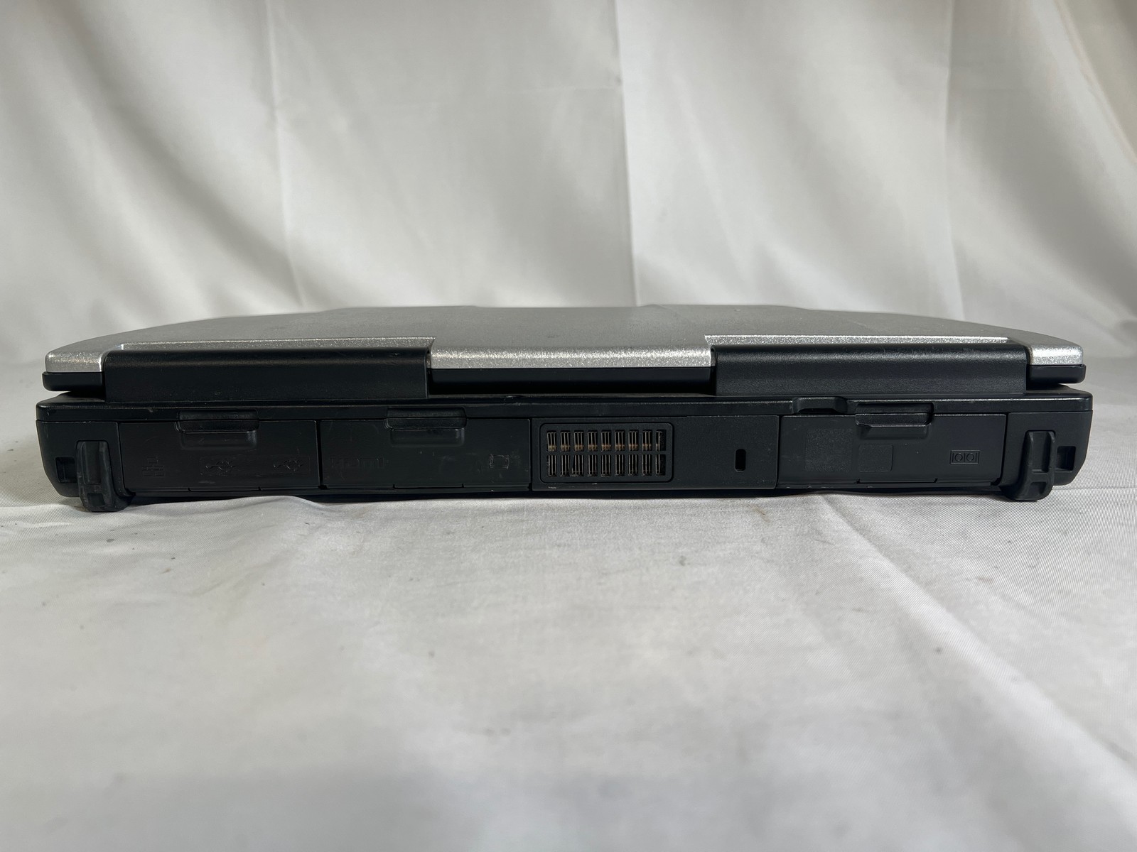 Panasonic Toughbook CF-53 MK4 i5-4310U 8GB 256GB SSD 14″ Win 10 Rugged