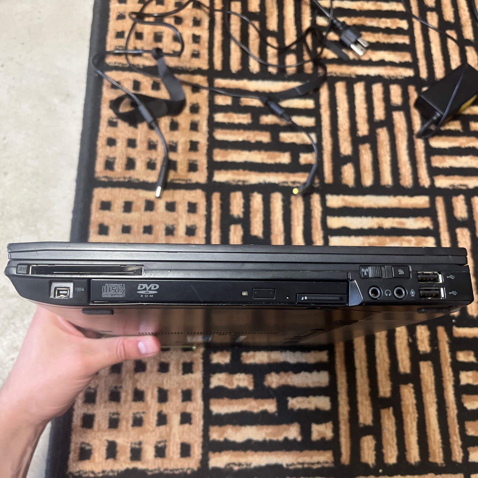 Dell Latitude E6400 Laptop 14″ Intel Core 2 Duo 4GB RAM – NO HDD