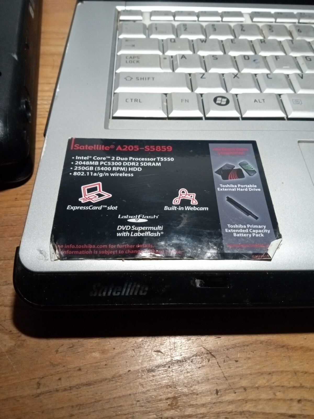 Toshiba PSLC8U-03701Q Laptops 2X (Untested) No Power Supplies