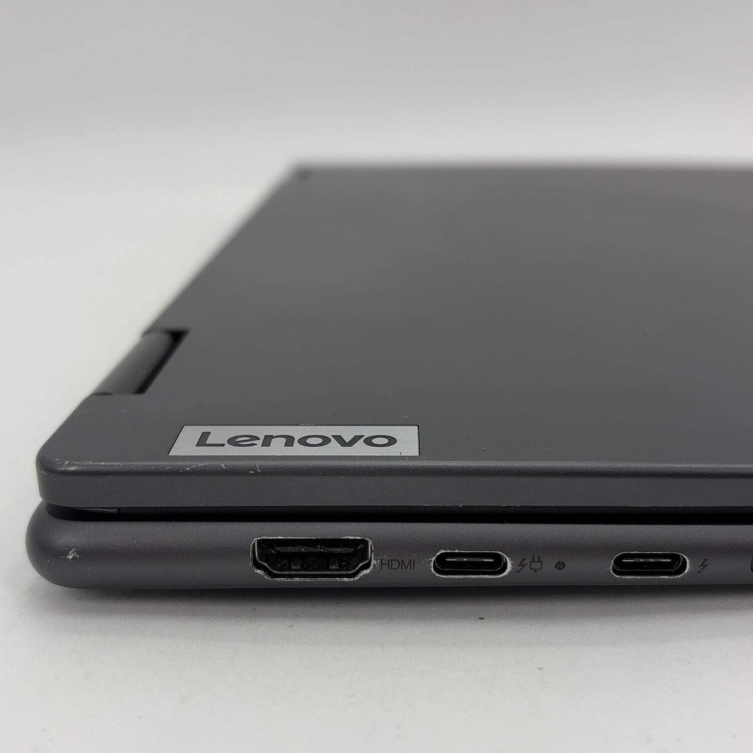 Lenovo Yoga 7i 2-in-1 16IRL8 16″ i7-1355U 1.7GHz 16GB RAM 512GB SSD