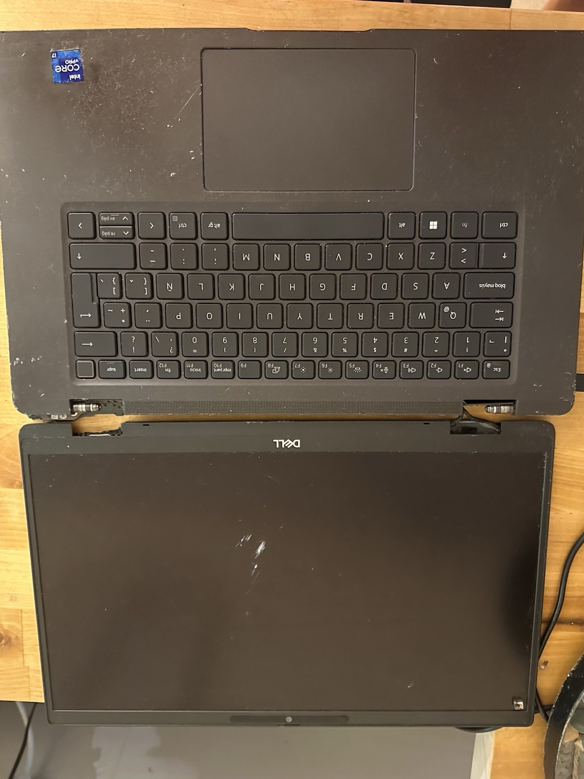 Dell Latitude 7520 Laptop NO POWER Hinge Damage Parts Repair SSD/RAM Unknown