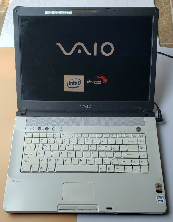 Sony VAIO PCG-7N2L 2GB RAM 100GB HDD WIFI BIOS TESTED