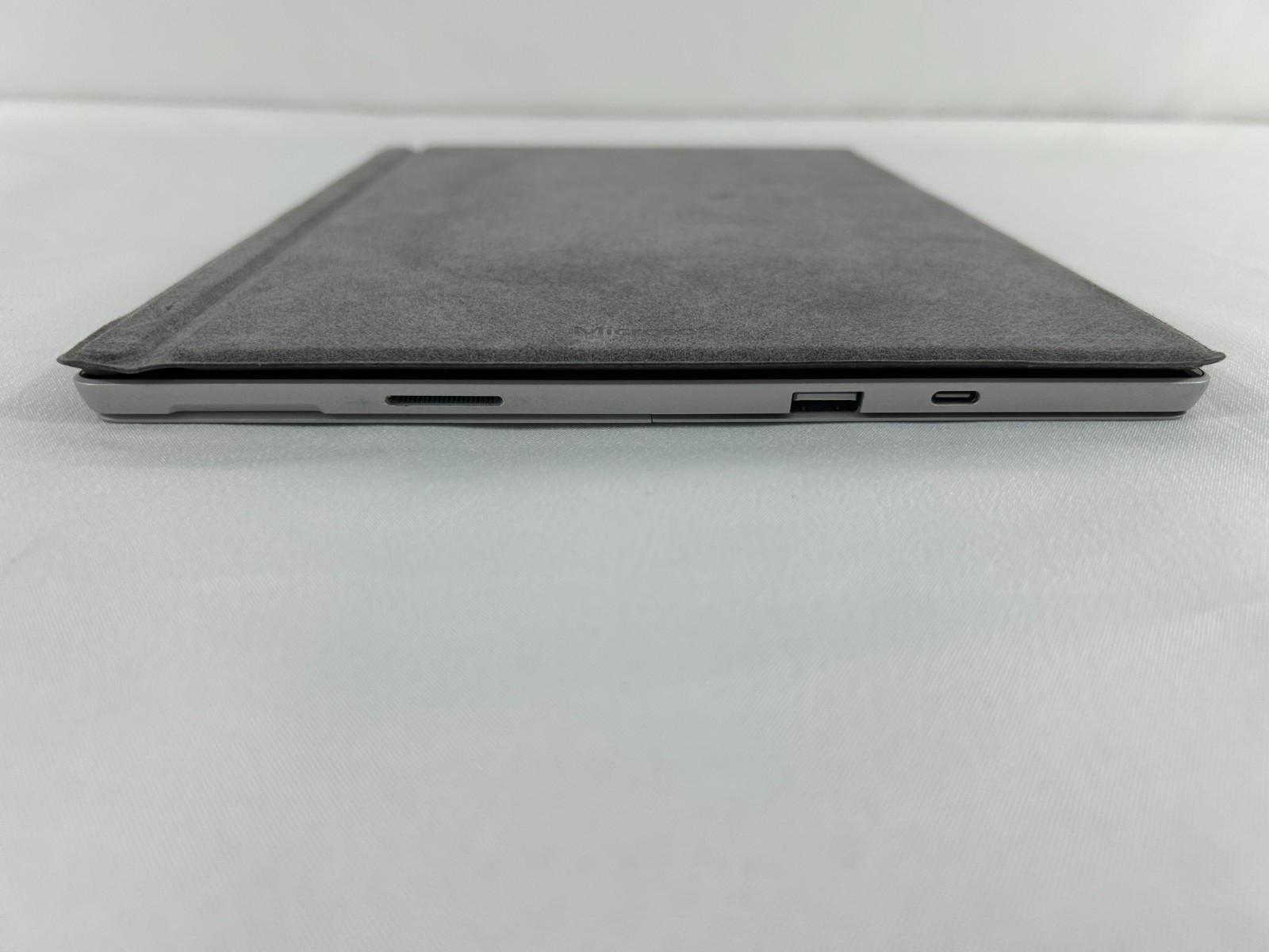 Microsoft Surface Pro 7 12.3″| i7-1065G7 | 16GB RAM | 512GB NVMe | W11Pro
