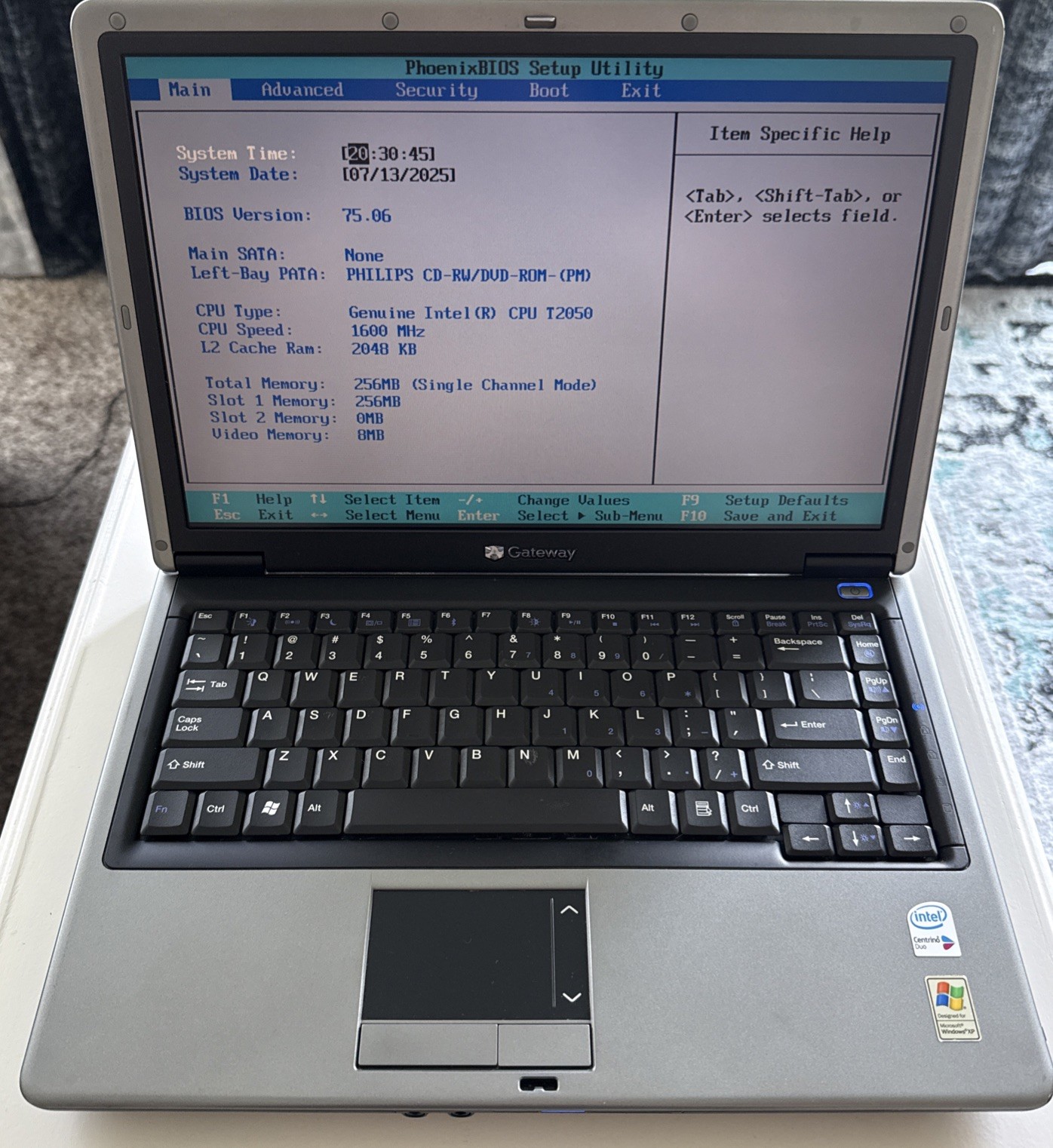 GATEWAY NX260X + Battery. Memory DDR2 256, no HDD, no Power Adapter. AS IS