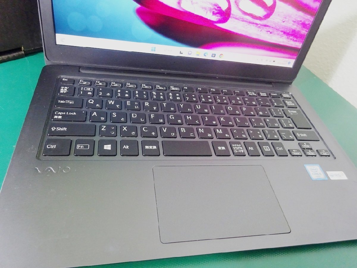 SONY VAIO VJZ131A11N PC with Box and AC Adapter Cable Battery Note PC Laptop