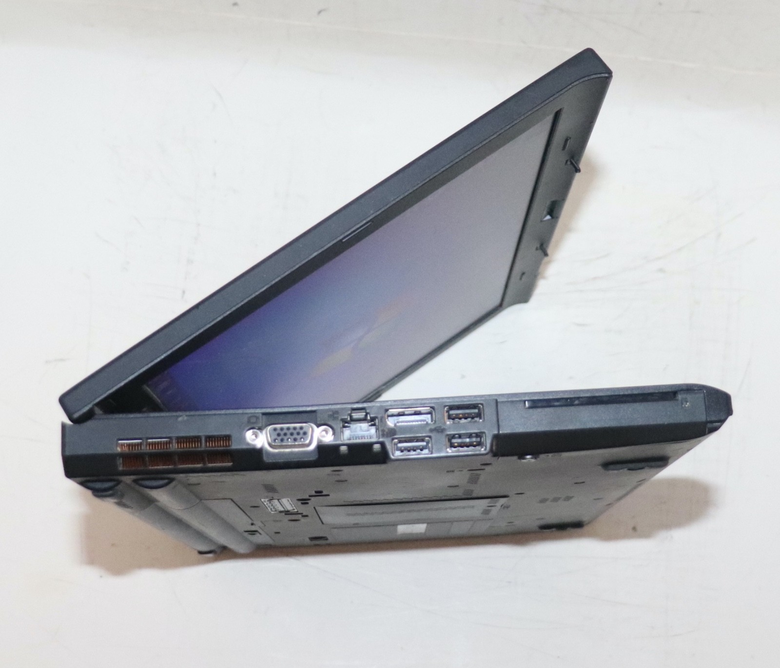 Lenovo ThinkPad T410|Core i5@2.67 GHz|4GB RAM|500 GB HDD|WIN 7. PROF|Webcam