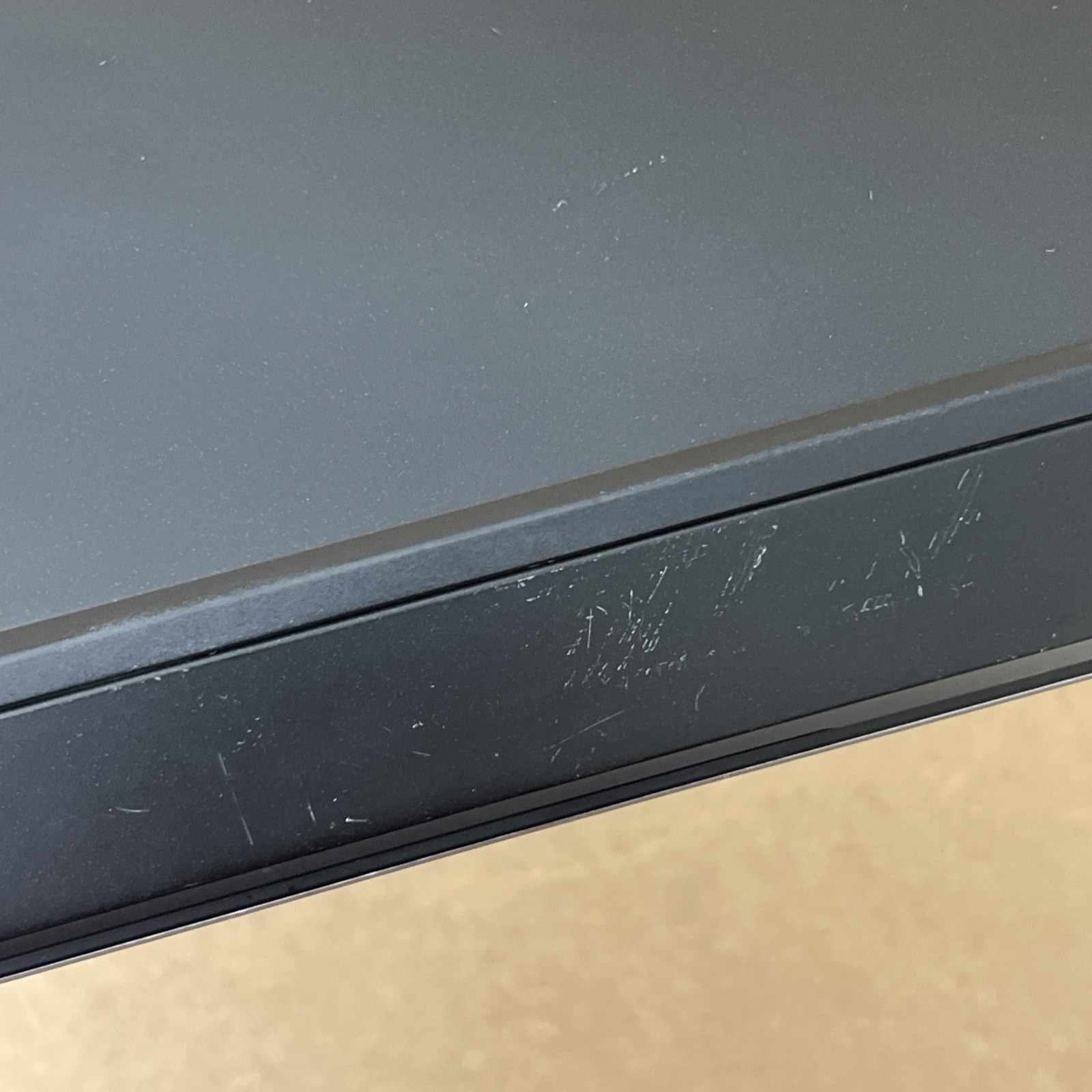 HP ZBook 15 G6 i7-9850H 2.6GHz 16gb Ram Quadro T1000- Fair *No SSD/OS, 70% Batt*