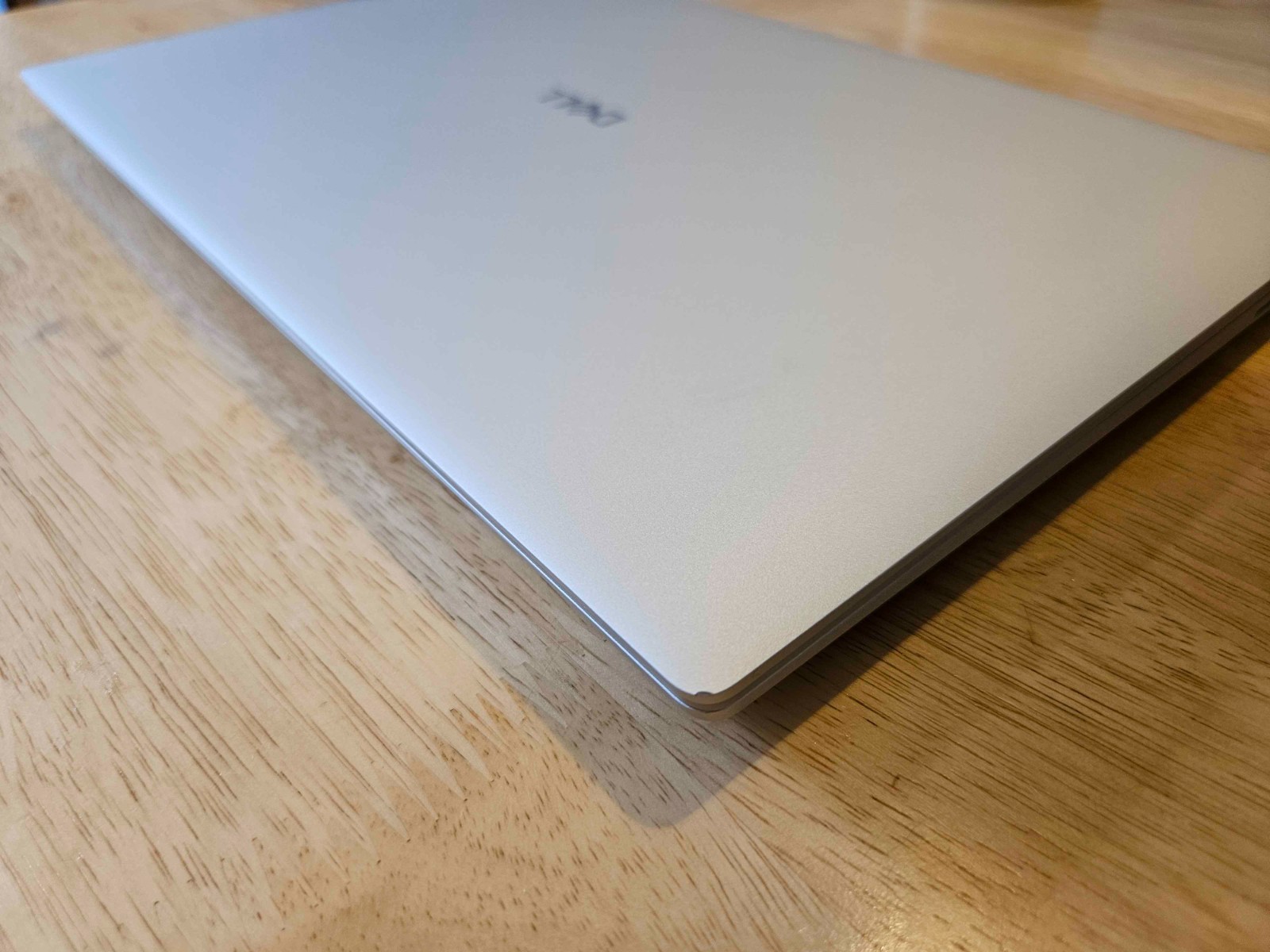 Dell XPS Premium 14.5″ 3.2K OLED Touch Laptop Intel Ultra 7 255H 32GB 1TB SSD
