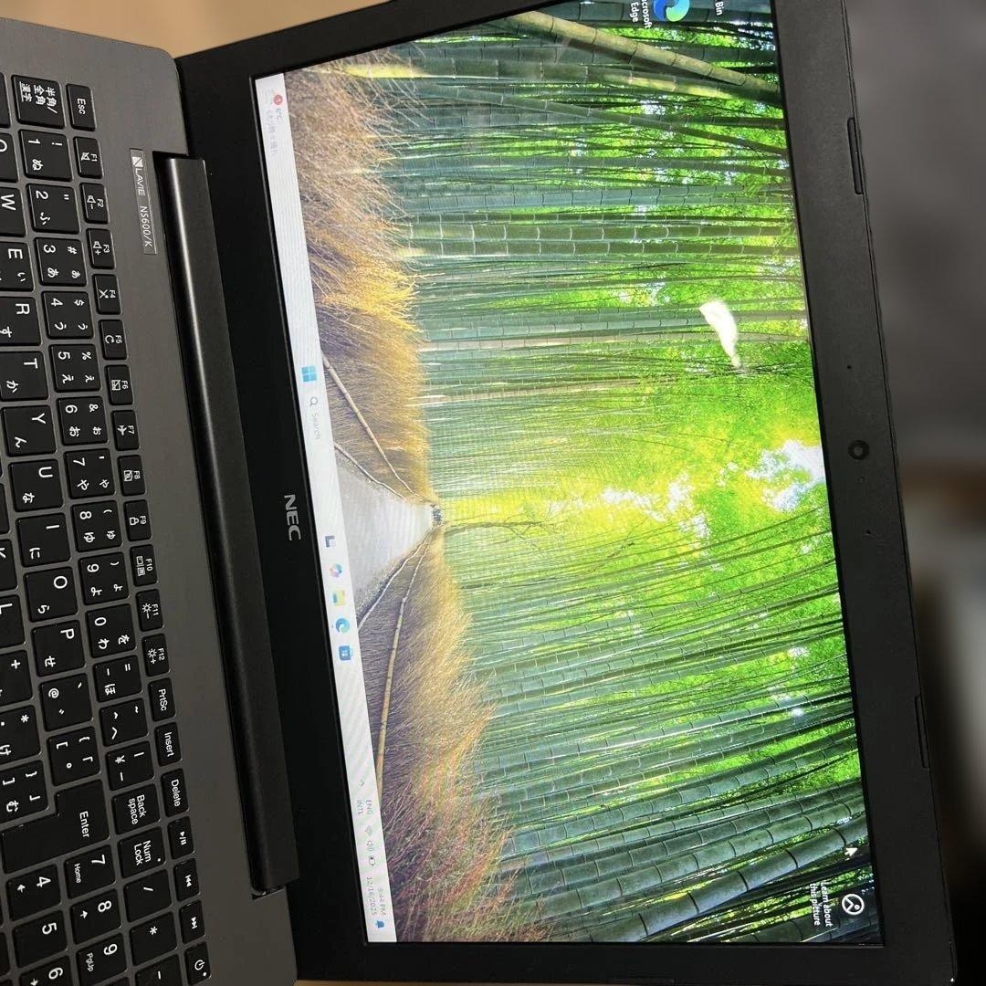 NEC LAVIE Note Standard NS600/K i7-8550U SSD 500GB 8GB 15.6″ HD Win 11 DVD
