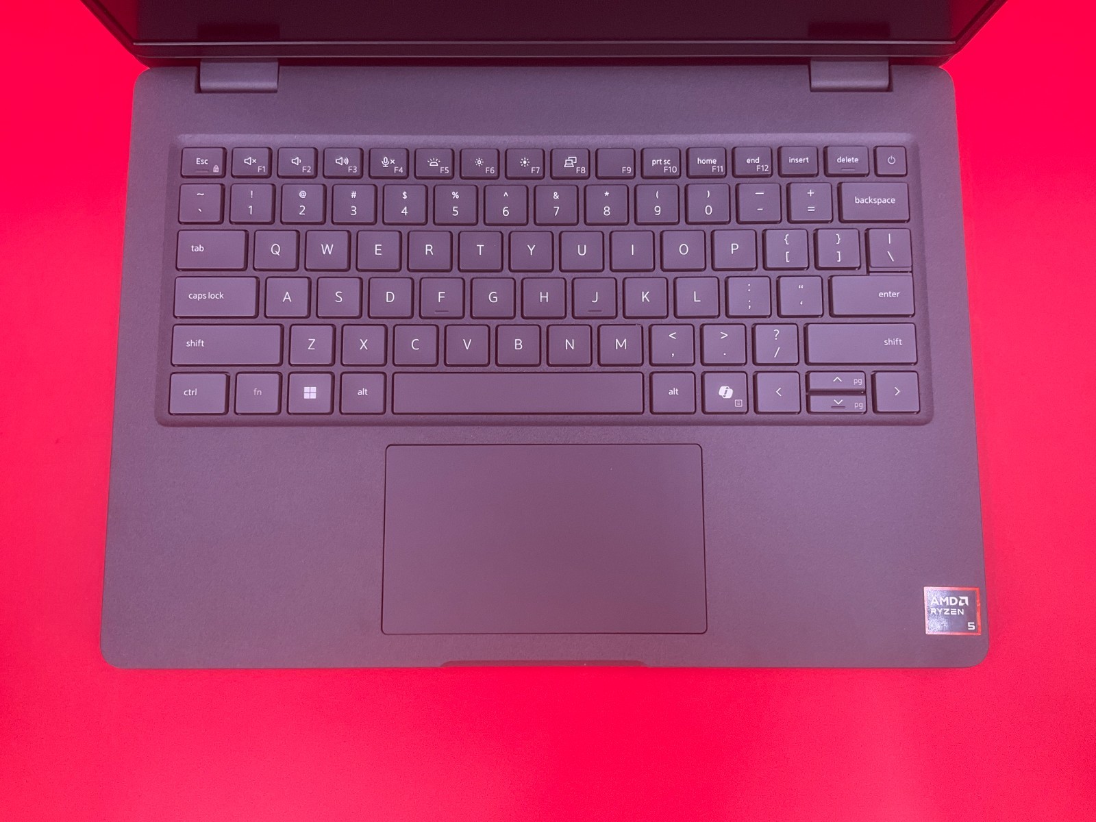 Dell Pro 14 Laptop R5-220 8GB 256GB BT5.3 WIFi6E 14WU W11P 2KWMD ✨❤️✨👀 NEW~