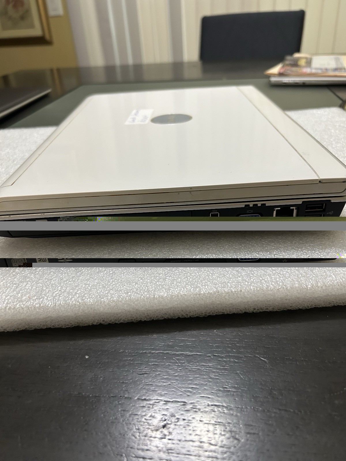 Dell Inspiron 1521 AMD Turion 64 X 512 Mb 1.60 GHz 80GB HDD -No Power Adapter