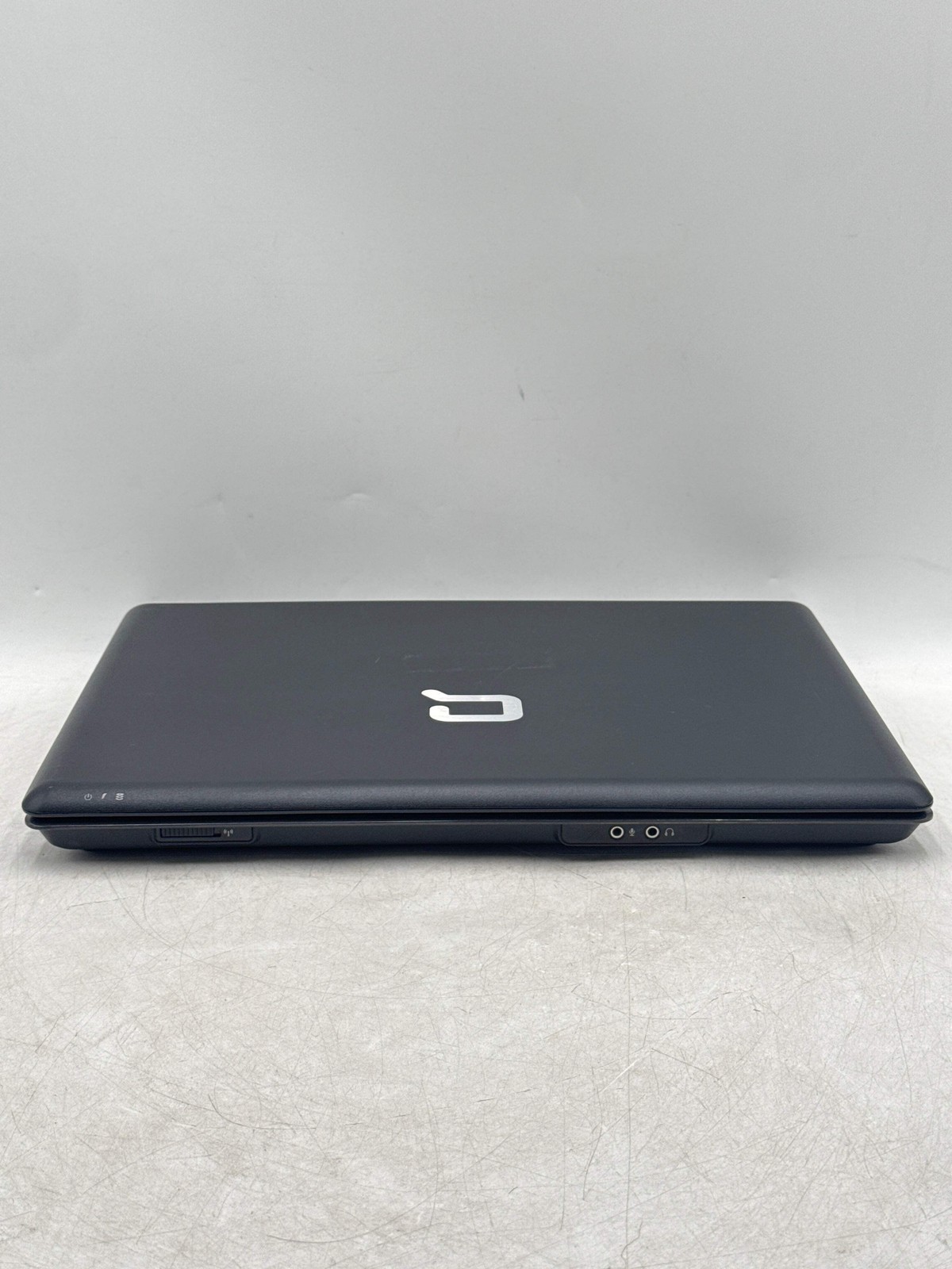 HP Compaq Presario F700 15.4″ AMD Turion 64 X2 Laptop – NO POWER