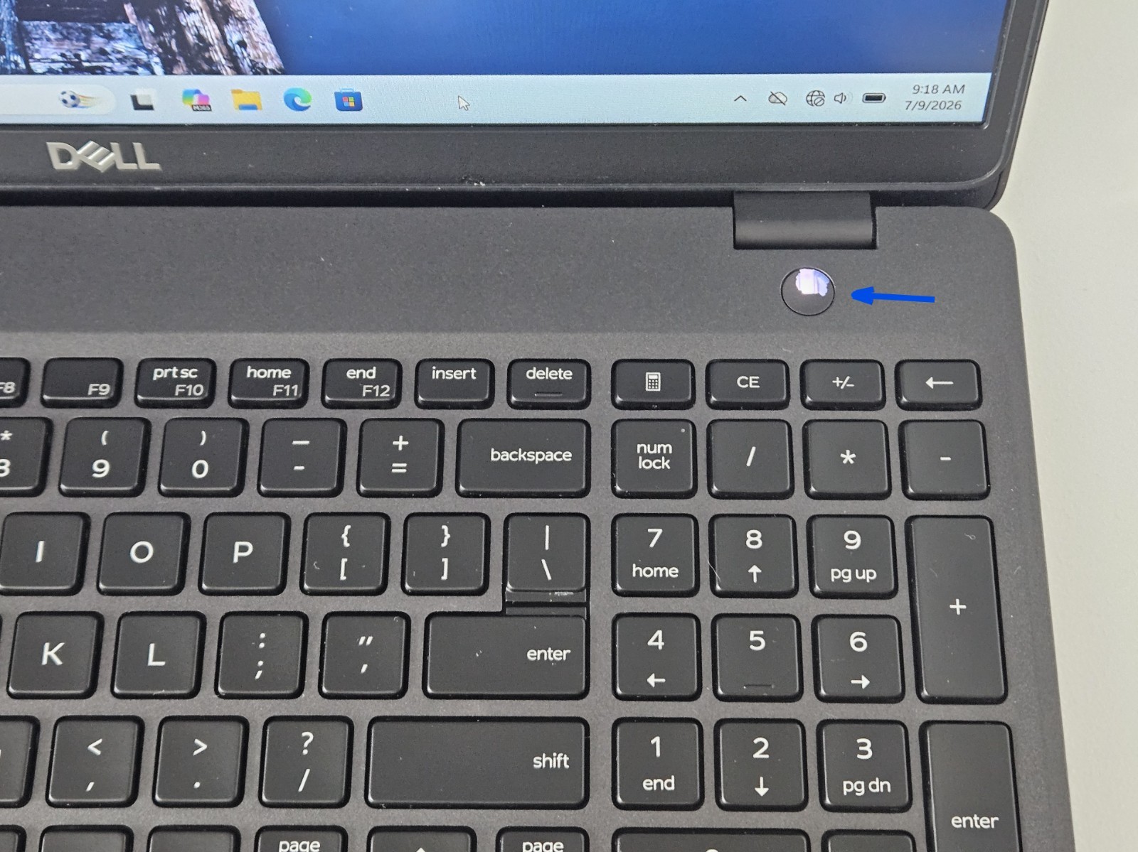 Dell Precision 3540 Core i7-8565U 16GB RAM 256GB NVMe Radeon Pro WX 2100 Win 11P