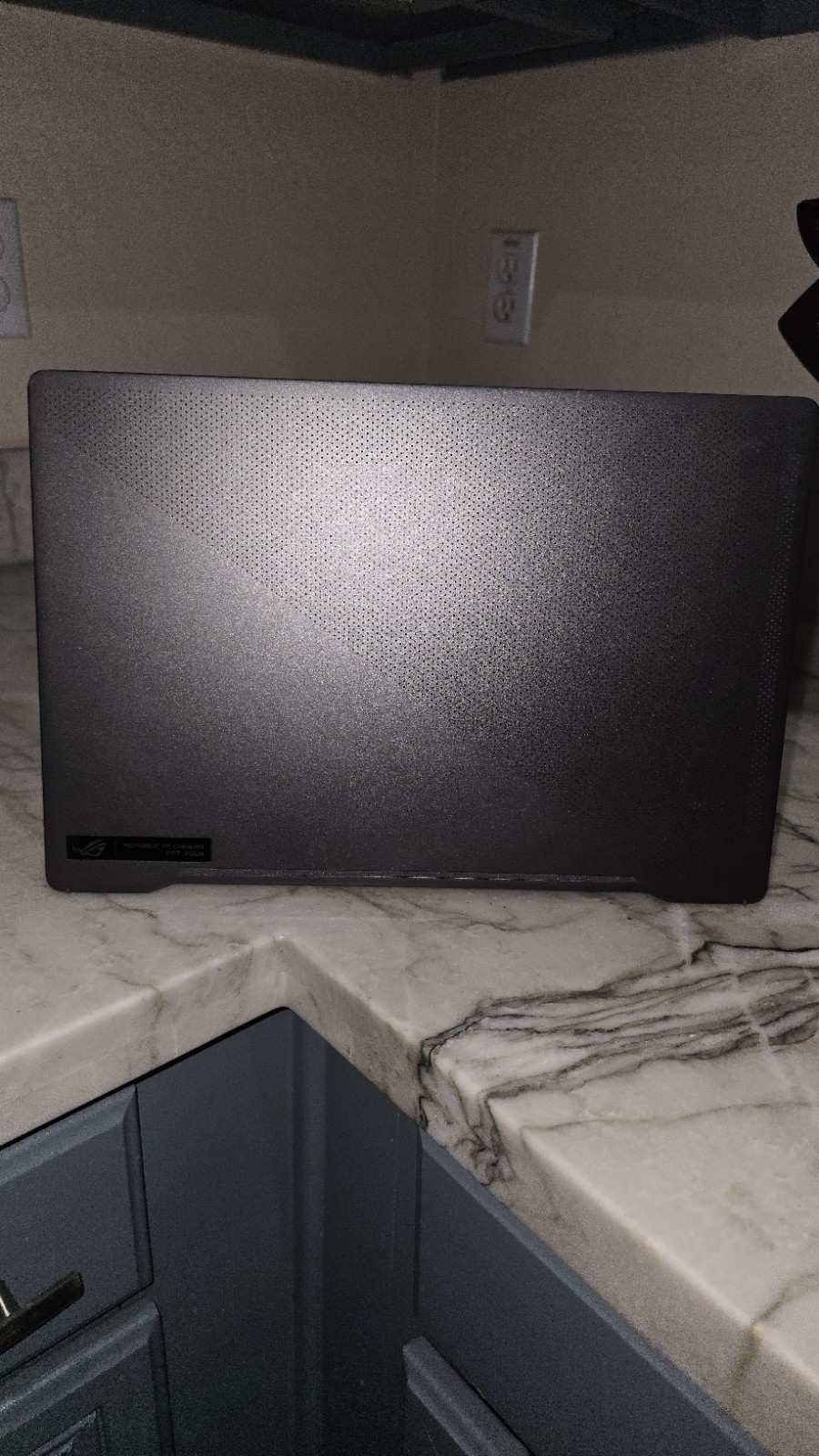 ASUS ROG Zephyrus G14 16 GB, 512GB NVIDIA GeForce GTX 1650 10/10 Condition