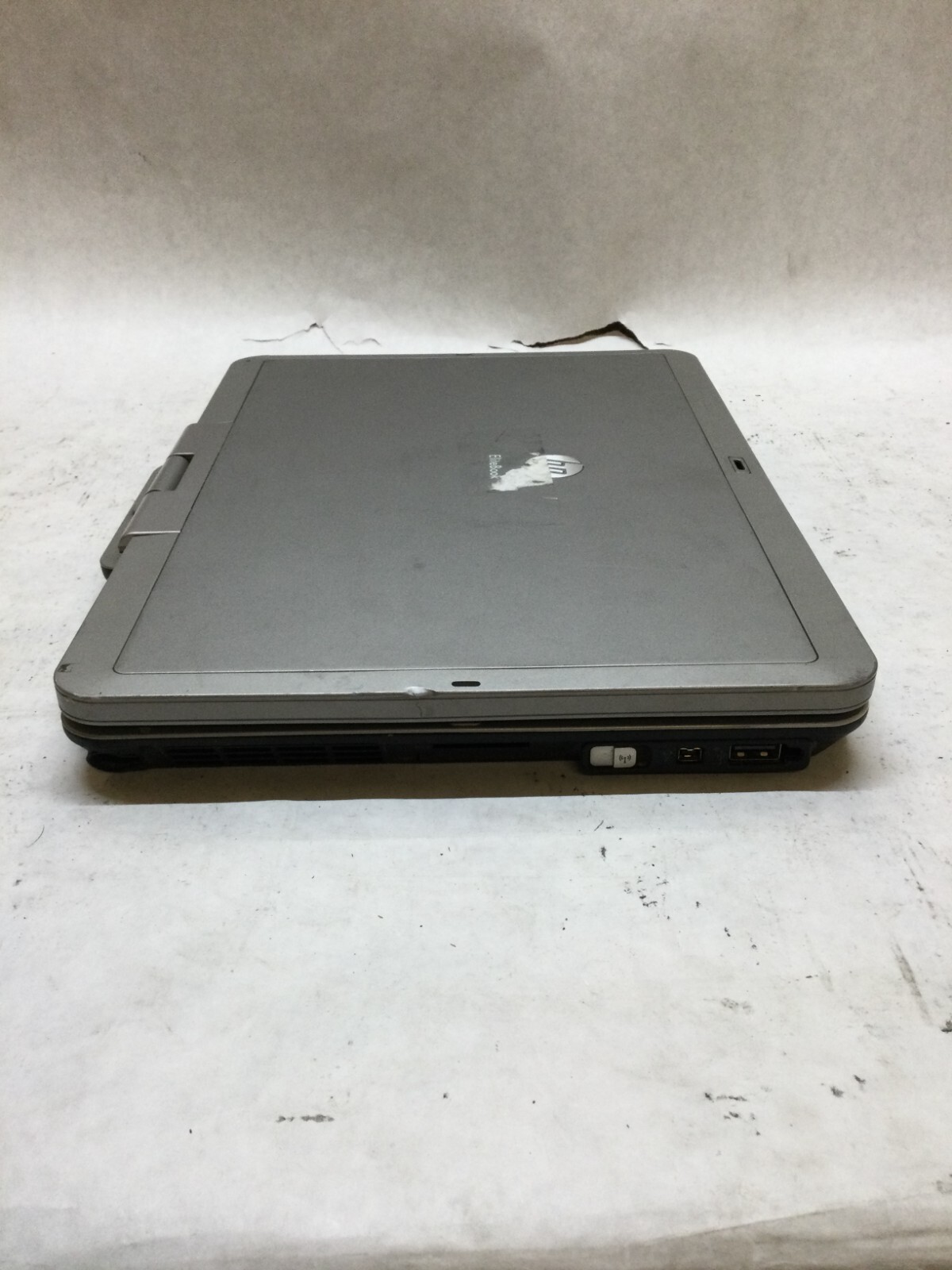 HP EliteBook 2740p 12.1″ Laptop Intel i5-560M 2.67GHz 2GB RAM NO HDD/OS Parts DW