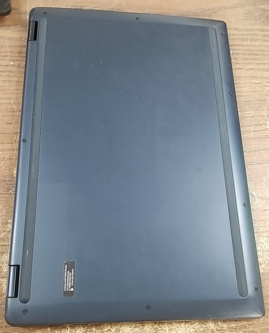 Lenovo IdeaPad Slim3 Chromebook 14″ Full HD Touch Laptop W/ PENTIUM Silver N6000
