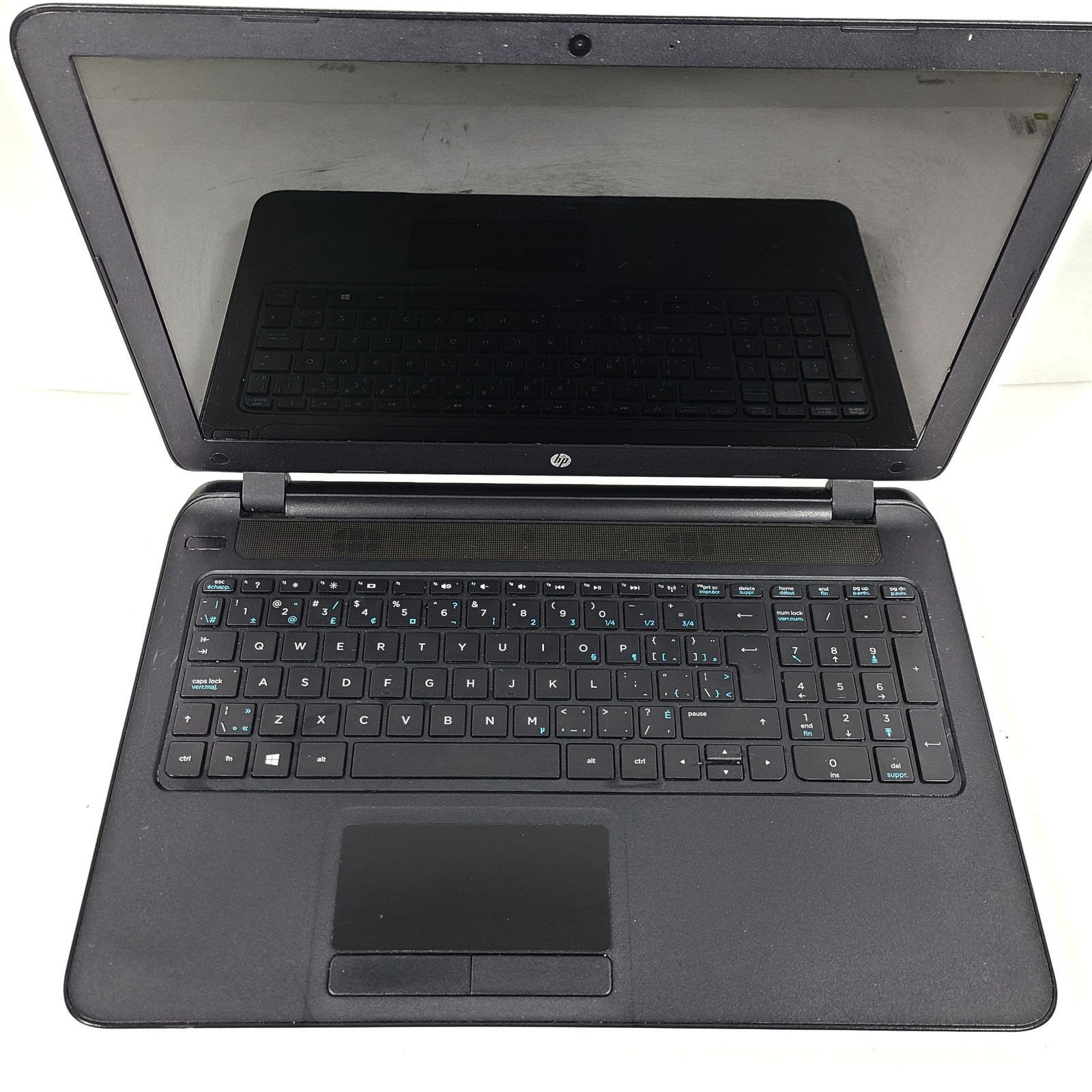 HP Laptop 15-F009CA 15.6″ – AMD E1-2100 APU @ 1.00 GHz – 512GB HDD – 6GB RAM
