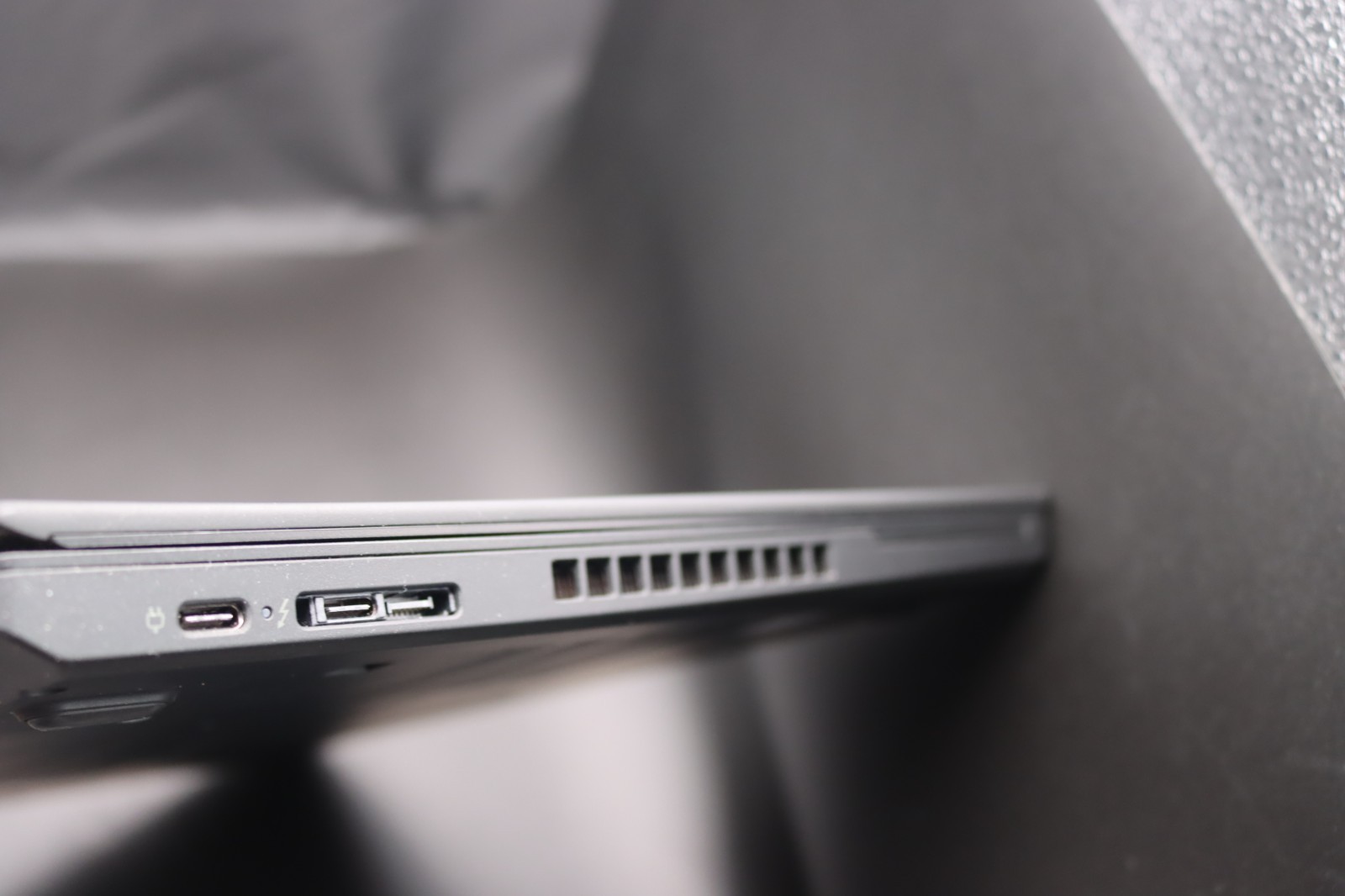 Lenovo ThinkPad T480 14″ Intel Core i7-8650U 16GB RAM 256GB SSD