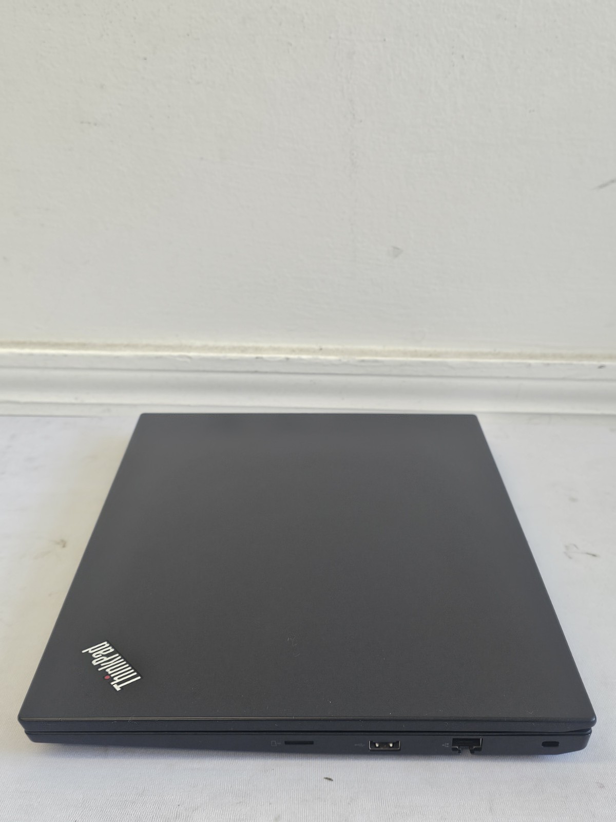 Lenovo ThinkPad E495 Laptop – AMD Ryzen 5-3500u – 8GB RAM – 256GB SSD – Win 10