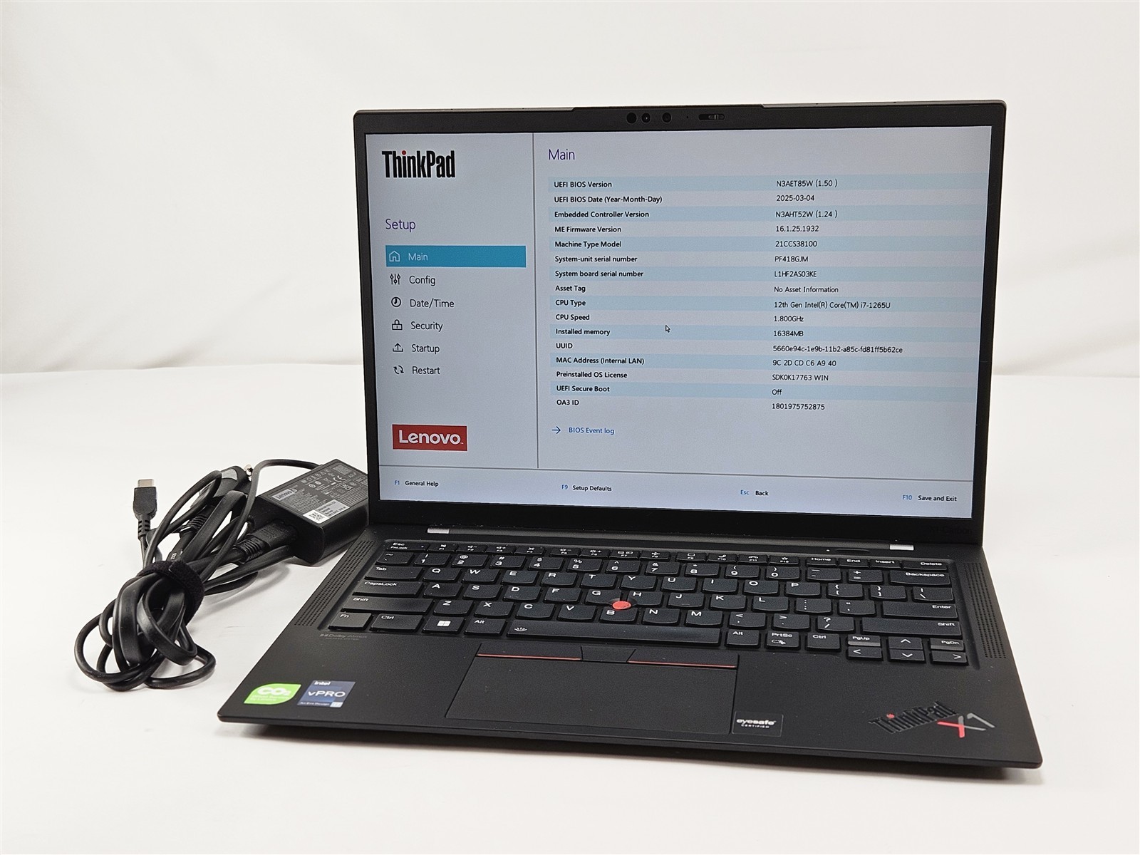 Lenovo ThinkPad X1 Carbon Gen 10 Intel Core i7-1265U 16GB 256GB SSD 14″ WUXGA