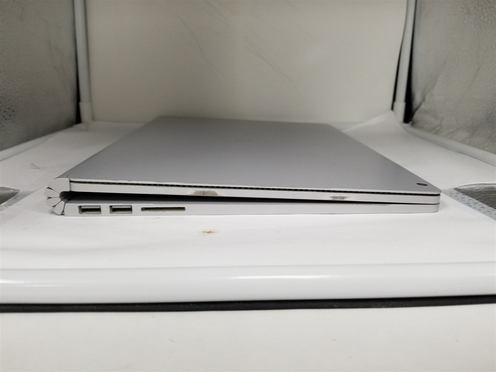 Microsoft Surface Book 2 Core i7 13.5″ 32GB/256GB Silver See Details VD6217