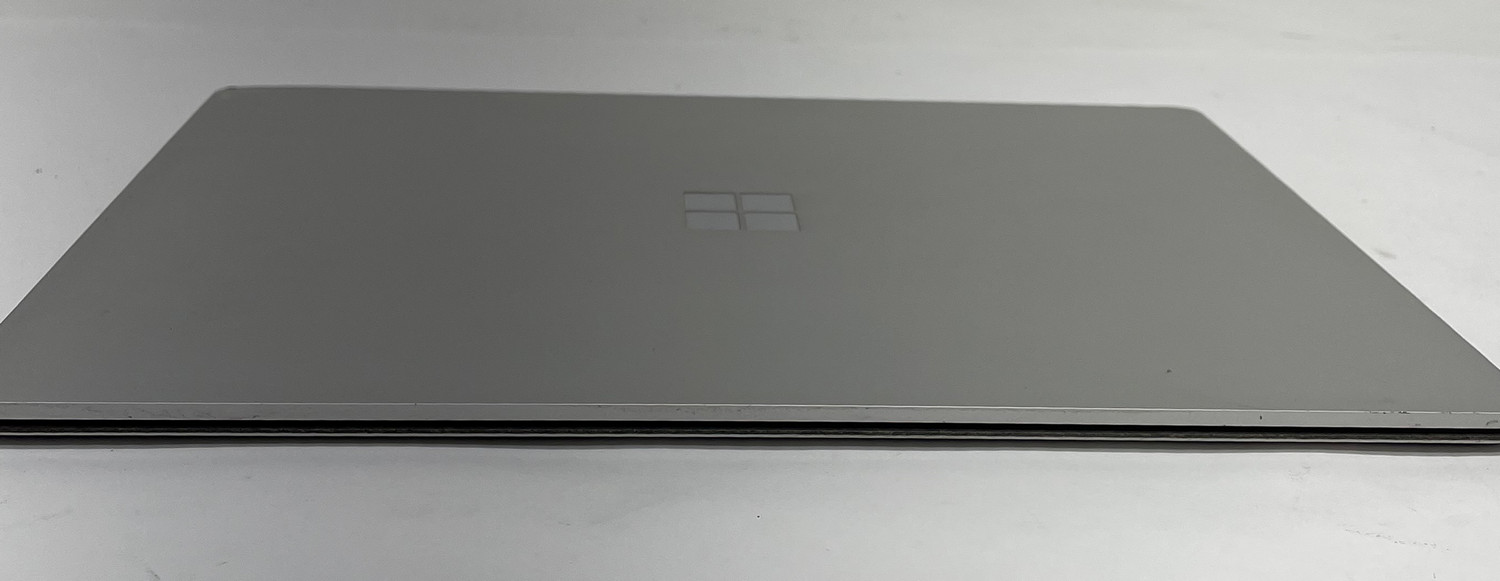 Microsoft Surface Laptop 2 Core i5 8350U @ 1.70GHz Graphics 620 8GB DDR3