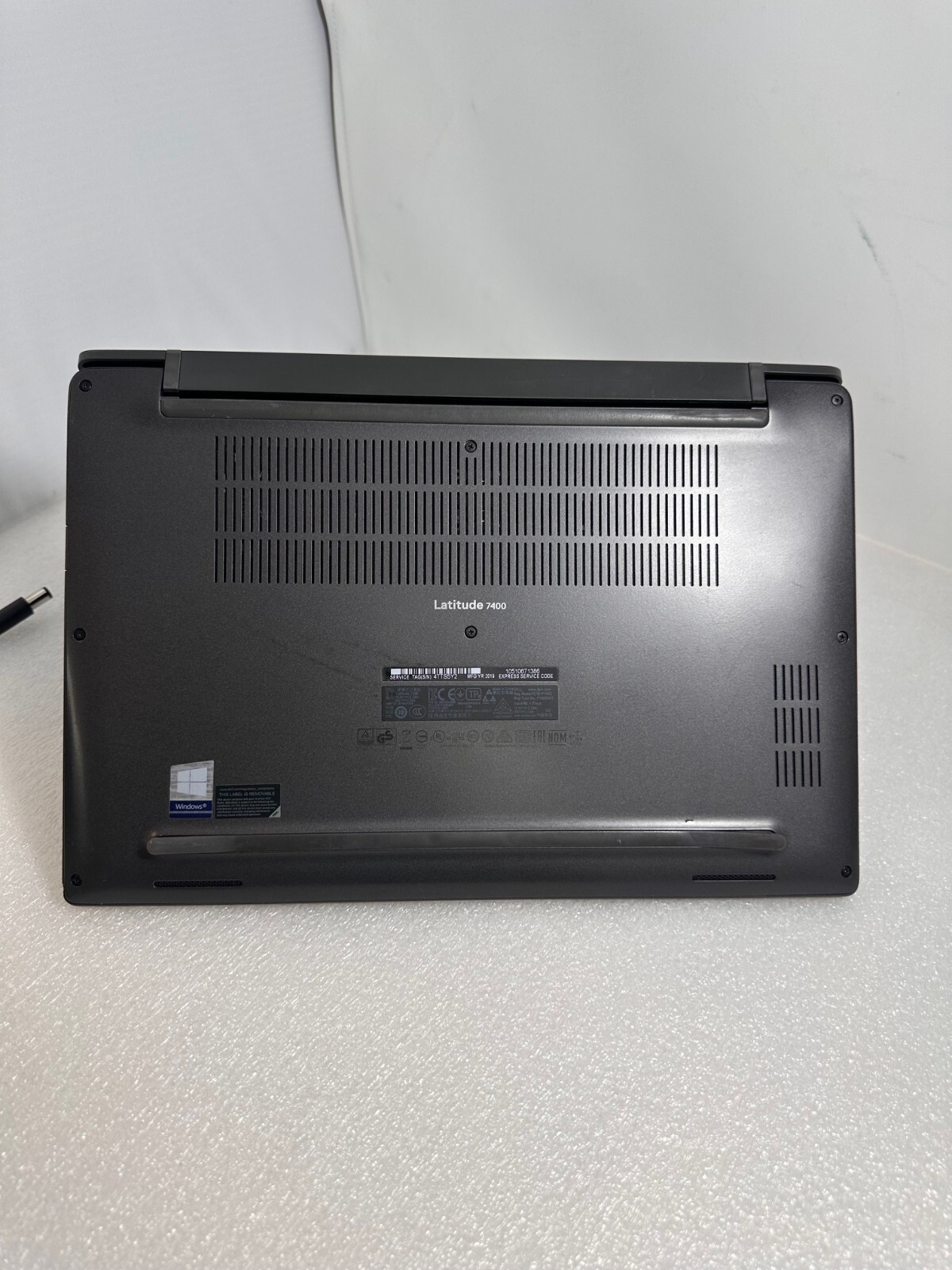 Dell Latitude 5300 2in1 13″ i5-8365U 1.6GHz 512 GB NVMe 8GB DDR4