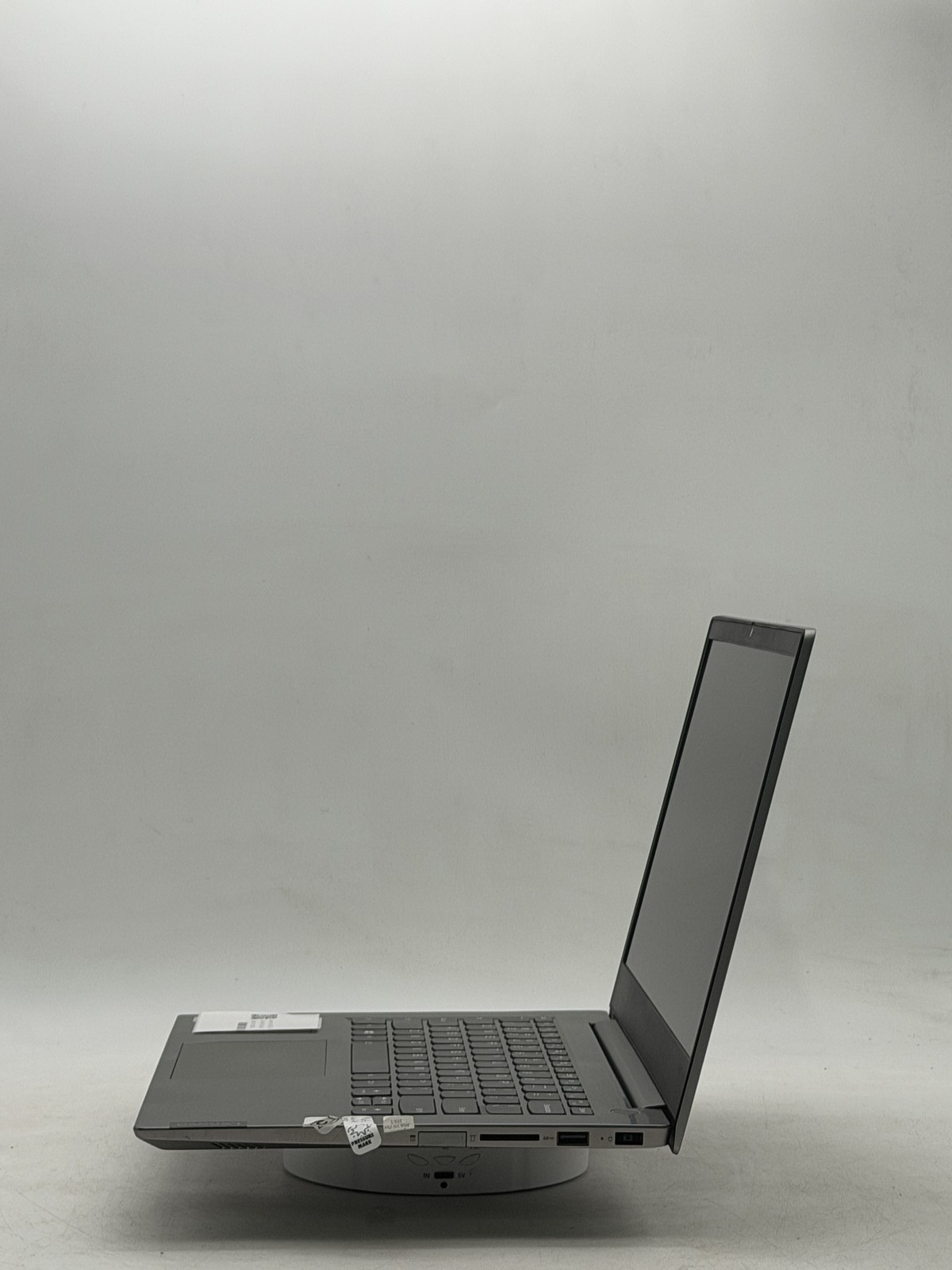 Lenovo ThinkBook (14-IIL) 14in i5-1035G1 8GB 256GB No OS {READ}