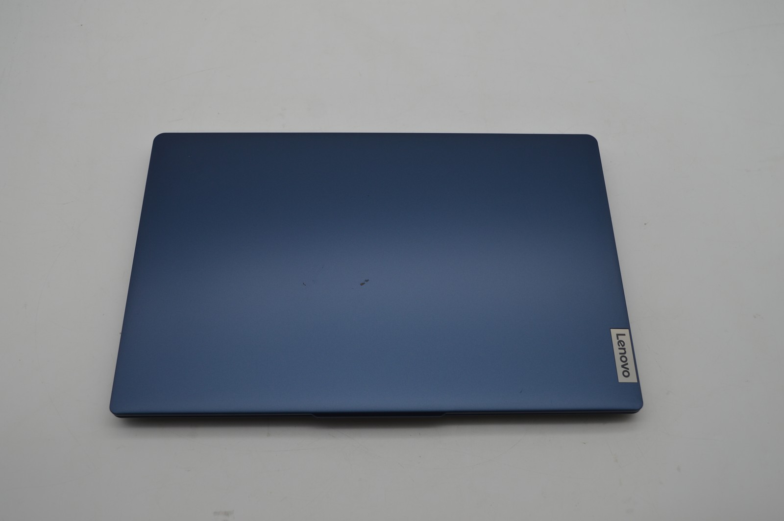 Lenovo IdeaPad Slim 3 15IRU8 Core i3-1315U 1.2GHz 8GB 256GB SSD PC1795871