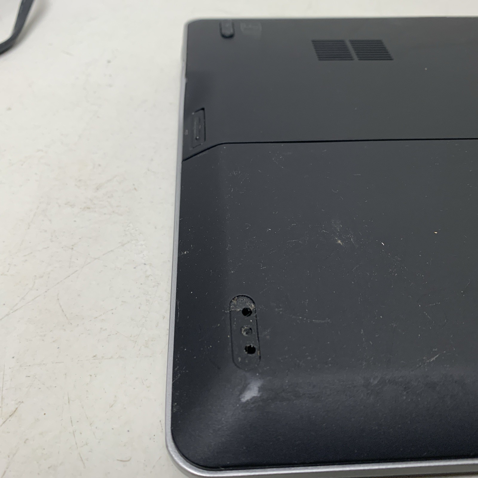 DELL Latitude Intel i7-3687u 2.1ghz 8gb Ram 256gb SSD Wind 10 Pro