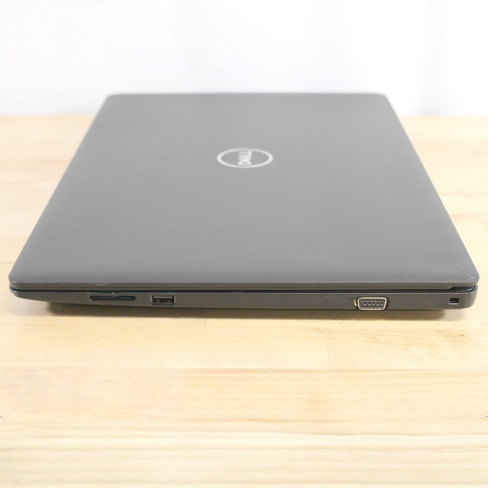 Dell Latitude 3590 15.6in i3-8130U 2.20GHz 4GB No Drive, OS, Power Cord