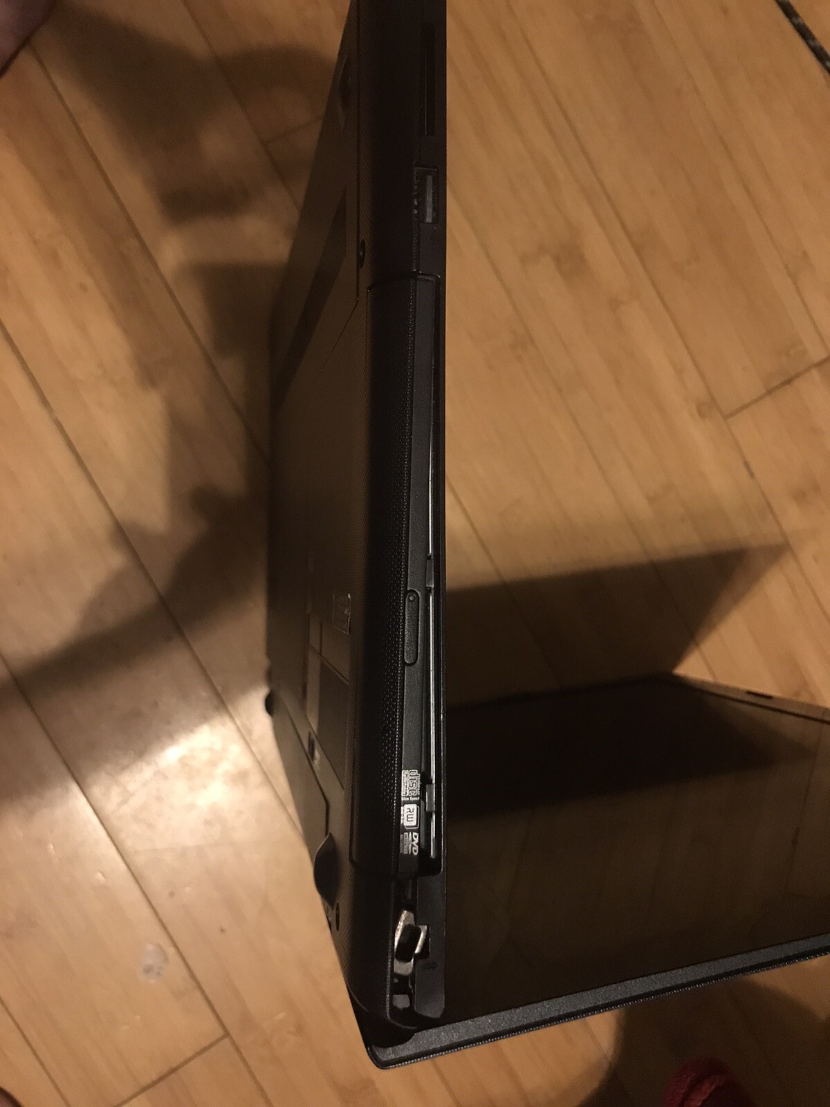 Lenovo Z50-75 Laptop FX-7500 R7 Gpu 8GB RAM