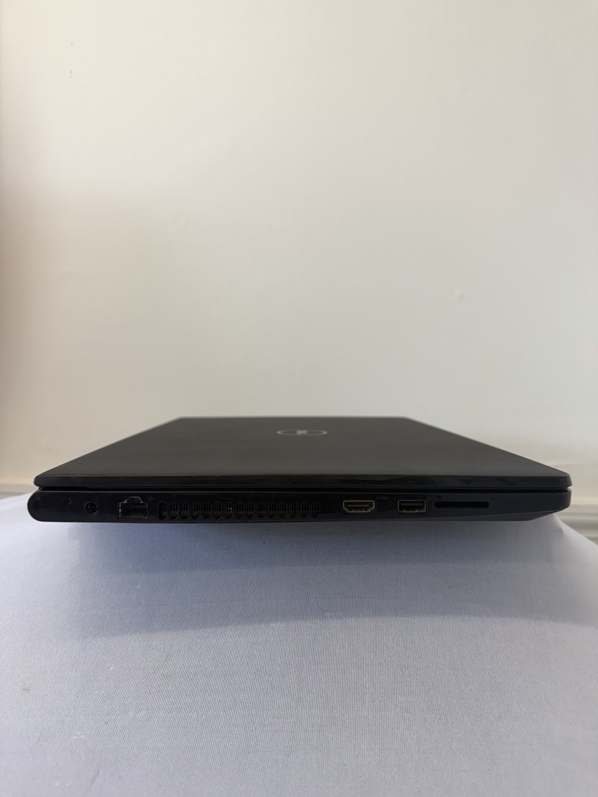 Dell Inspiron 3558 Laptop – Intel i3-5015U – RAM 4 GB – Read Des
