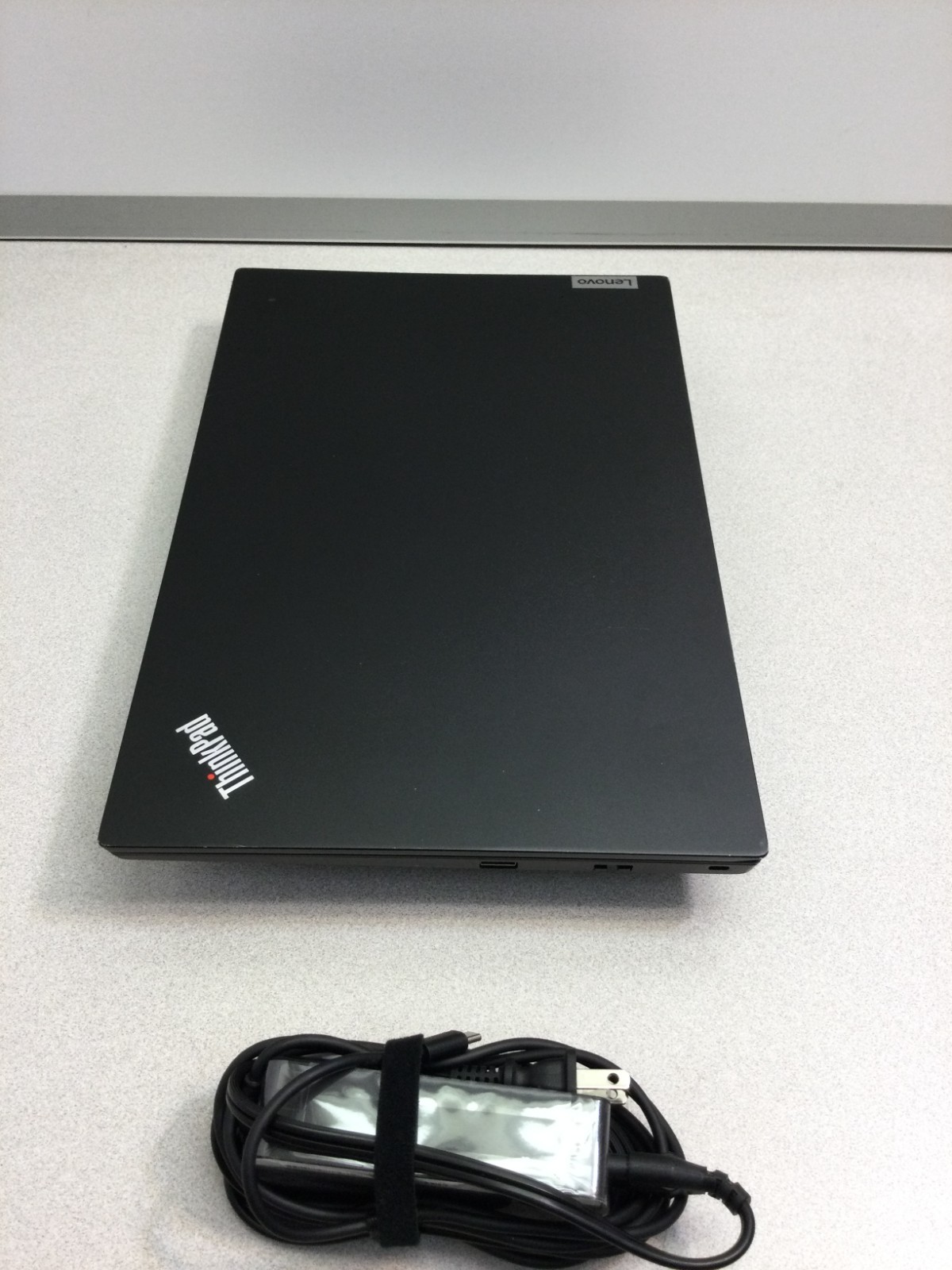 LENOVO ThinkPad E15 Gen 3 AMD Ryzen 7 5700U 16GB 256SSD WIN 11 PRO