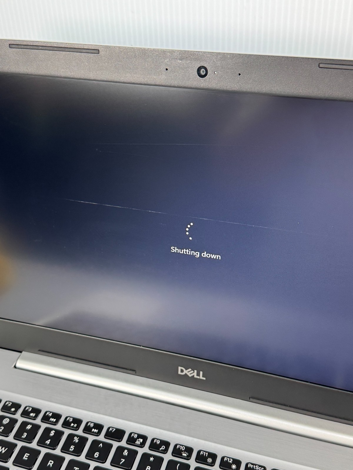 Dell Inspiron 5570 i5-8250U 15.6″ Windows 11 Laptop 256GB SSD 16GB *SEE PICS