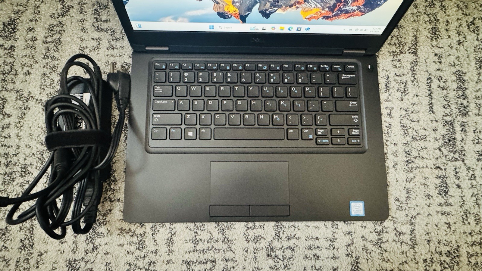 Dell Latitude 5491 14″ FHD i5-8400H 16GB RAM 256GB SSD Windows 11 Pro office