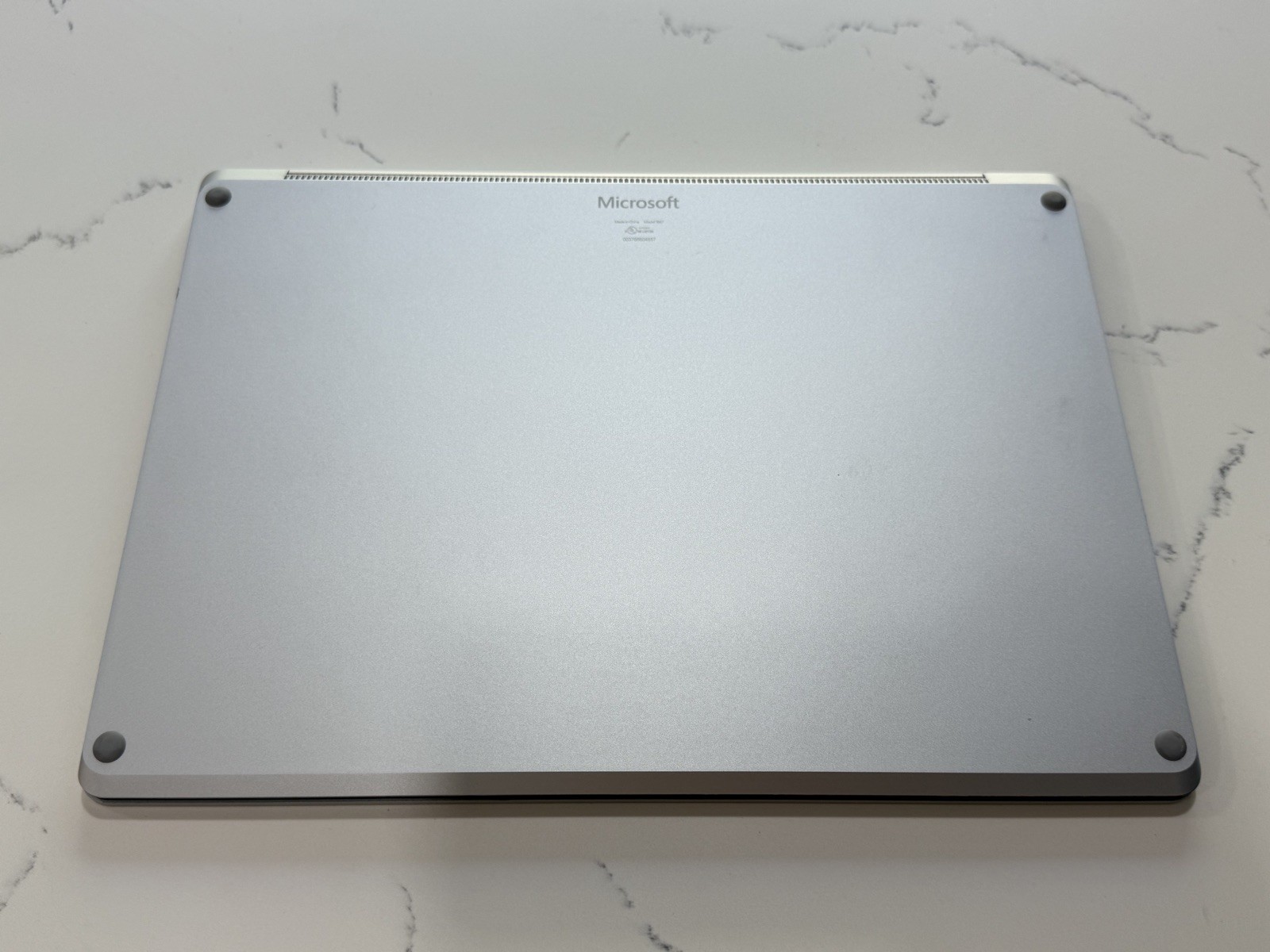 Microsoft Surface Laptop 3 1867 13.5″ Intel i5 10th Gen | 256GB SSD, 8GB RAM